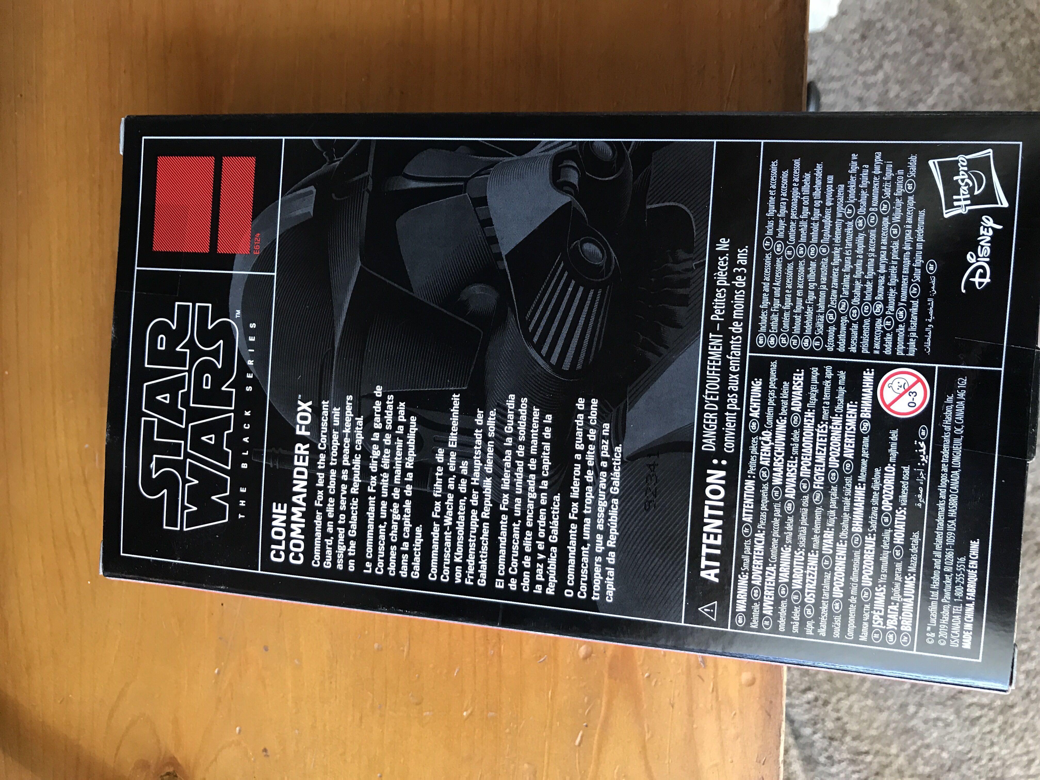 Clone Commander Fox - Hasbro (Star Wars Black Series) (Star Wars - Black Series) action figure collectible [Barcode 630509859221] - Main Image 3