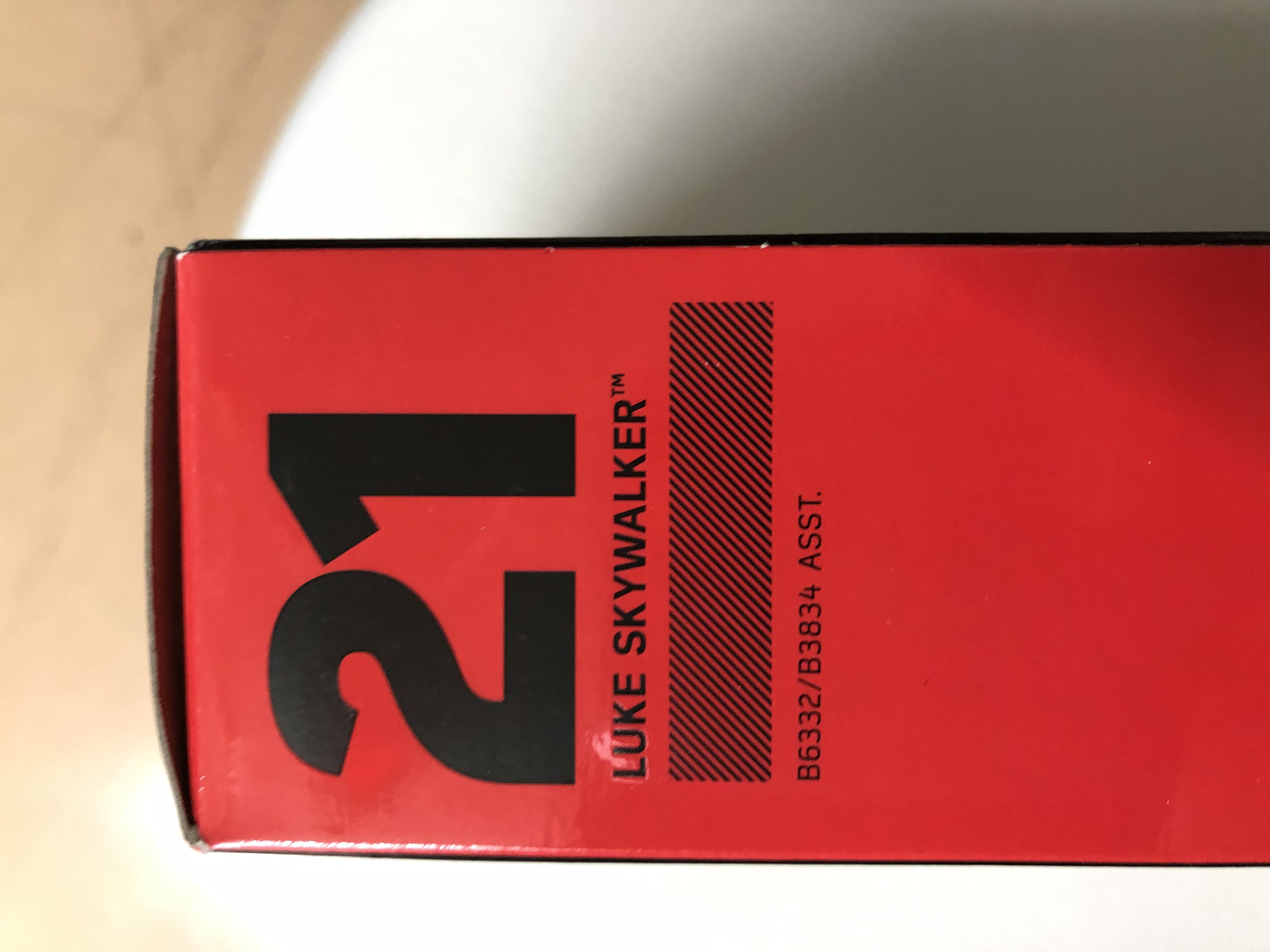 SW - Black Series Star Wars Luke Skywalker - Disney / Hasbro action figure collectible - Main Image 2