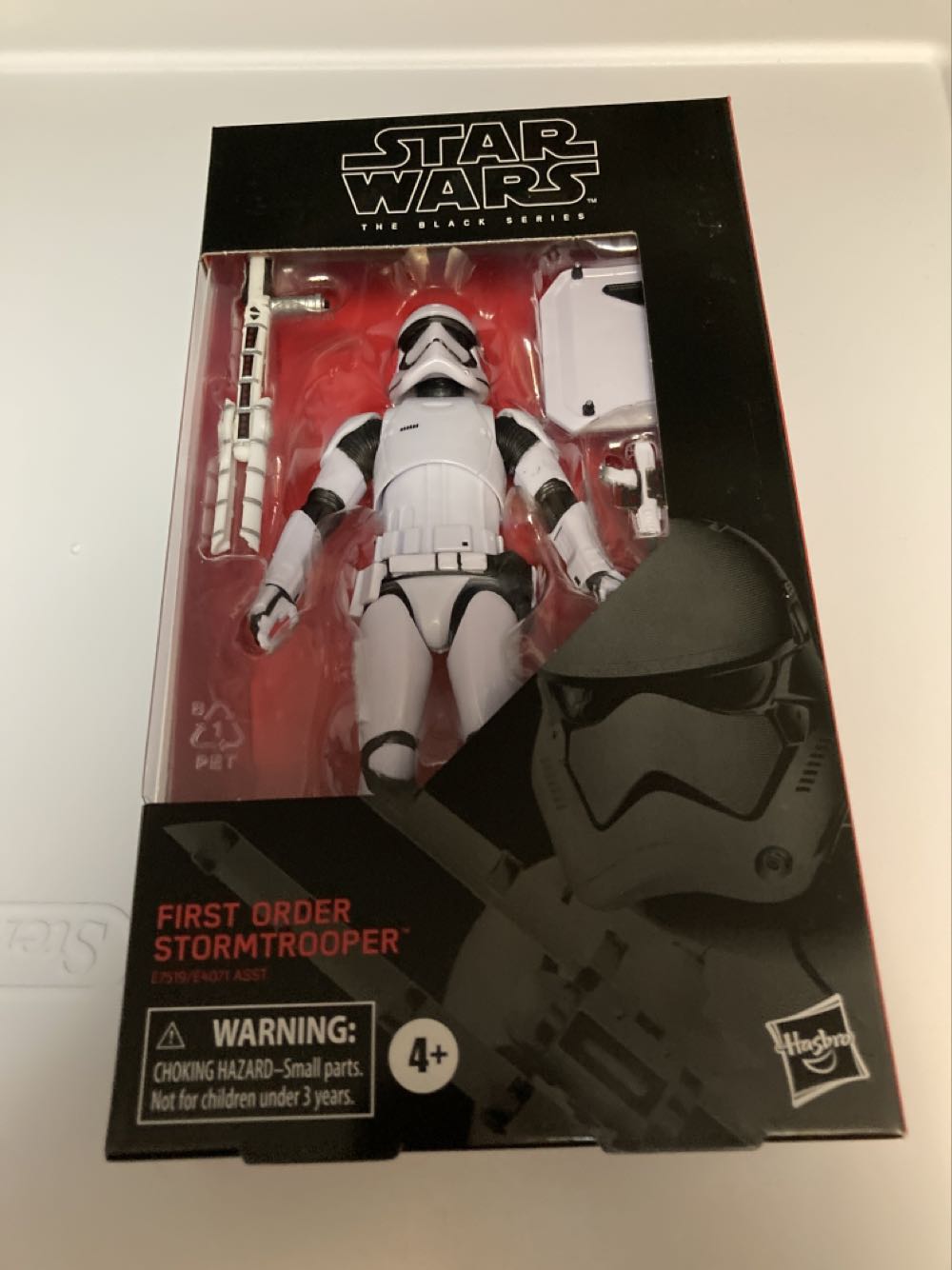 First Order Stormtrooper - Hasbro (Star Wars Episode IX The Rise of Skywalker) action figure collectible [Barcode 630509867158] - Main Image 3