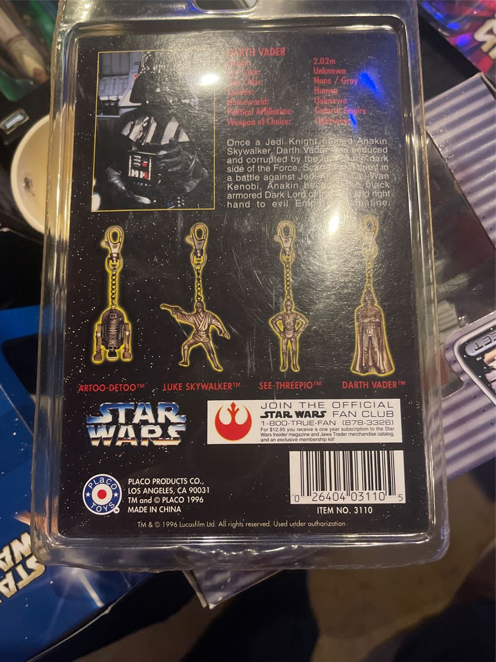 Darth Vader Metal Key Chain  - placo toys (Star Wars) action figure collectible [Barcode 026404031105] - Main Image 2