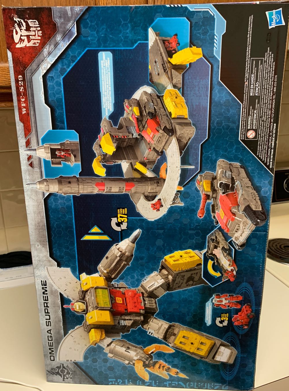 Omega Supreme - Hasbro (Transformers: War for Cybertron - Siege) action figure collectible [Barcode 630509789214] - Main Image 4