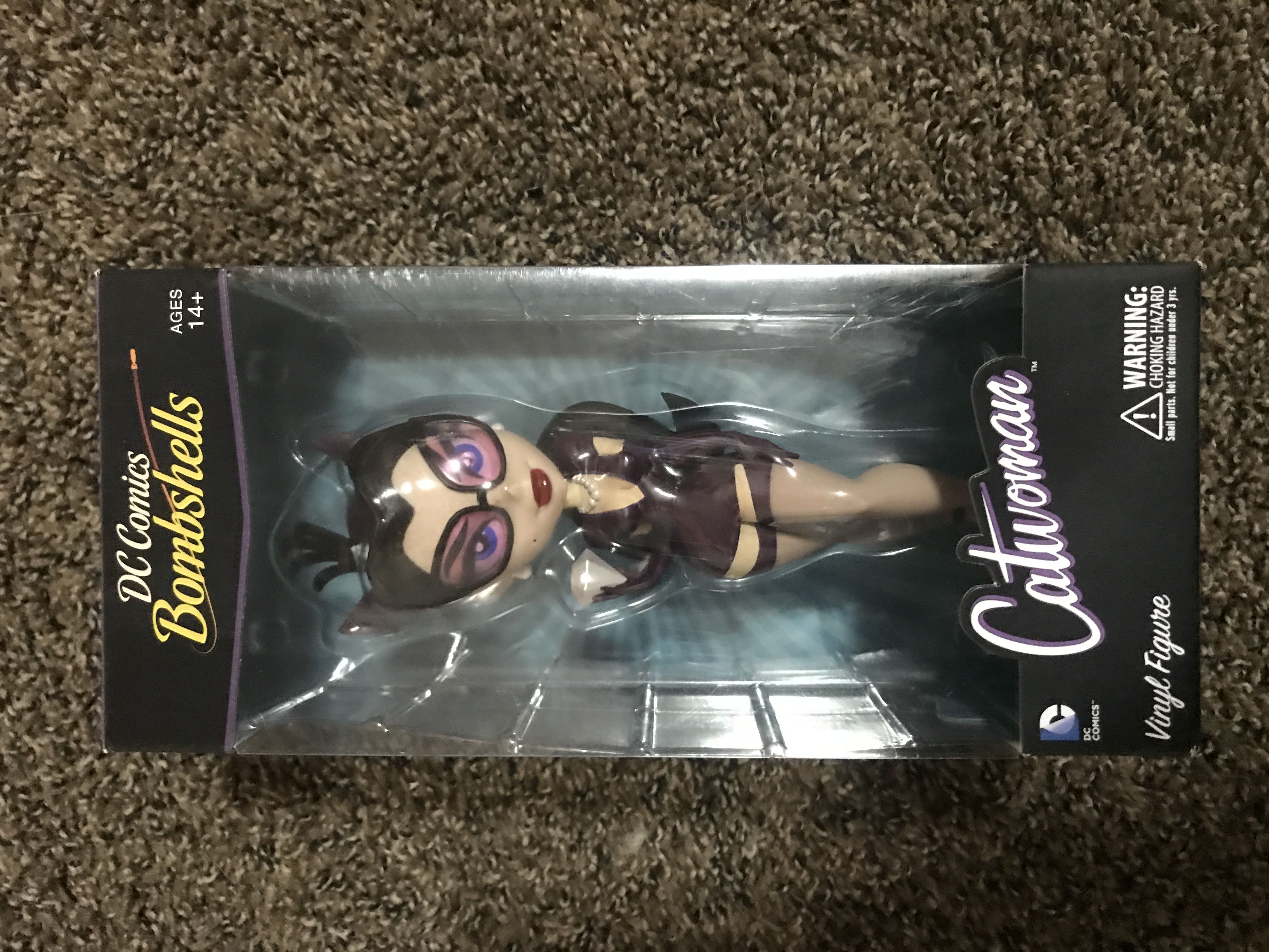 Catwoman - DC Comics (DC Comics Bombshells) action figure collectible [Barcode 815442019813] - Main Image 1