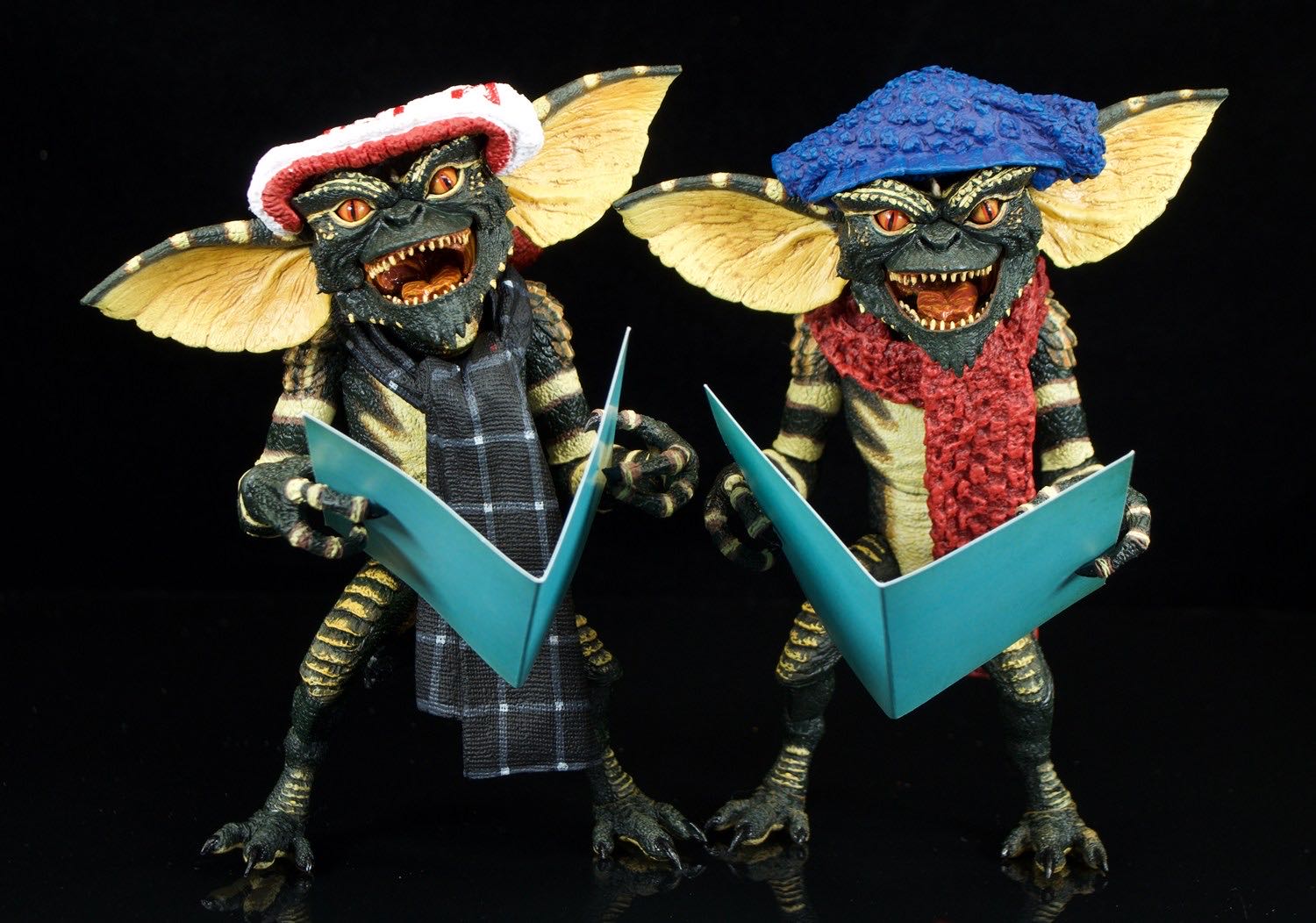 NECA Gremlins “Winter Gremlins 2 Pack A” - Neca/Reel Toys (Gremlins) action figure collectible [Barcode 634482307472] - Main Image 3