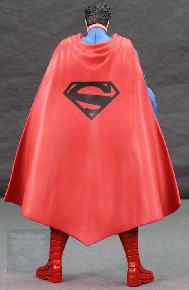 DC Collection Superman By Jim Lee - Mattel (DC Comics) action figure collectible [Barcode 761941362816] - Main Image 2