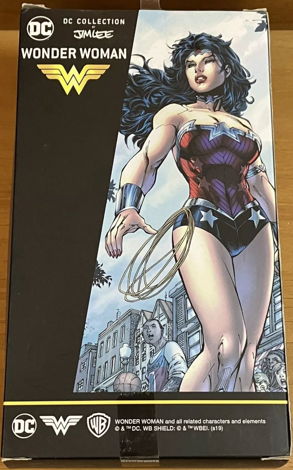 DC Collection Wonder Woman By Jim Lee - Mattel (DC Comics) action figure collectible [Barcode 761941362809] - Main Image 2