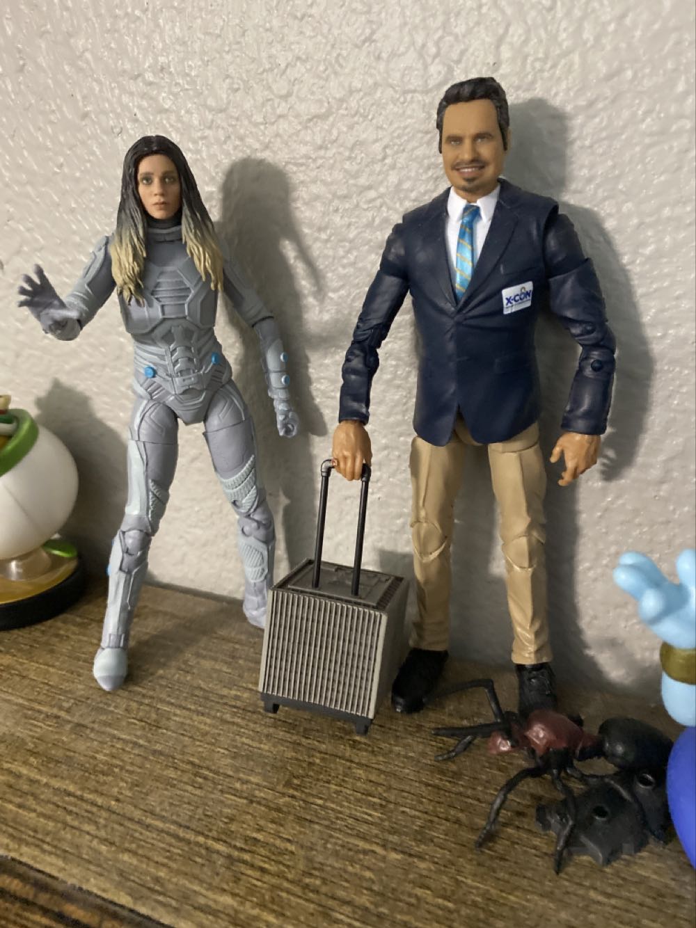 Ghost (Ant-Man And The Wasp MCU) - Hasbro (Marvel Legends) action figure collectible [Barcode 630509833535] - Main Image 4