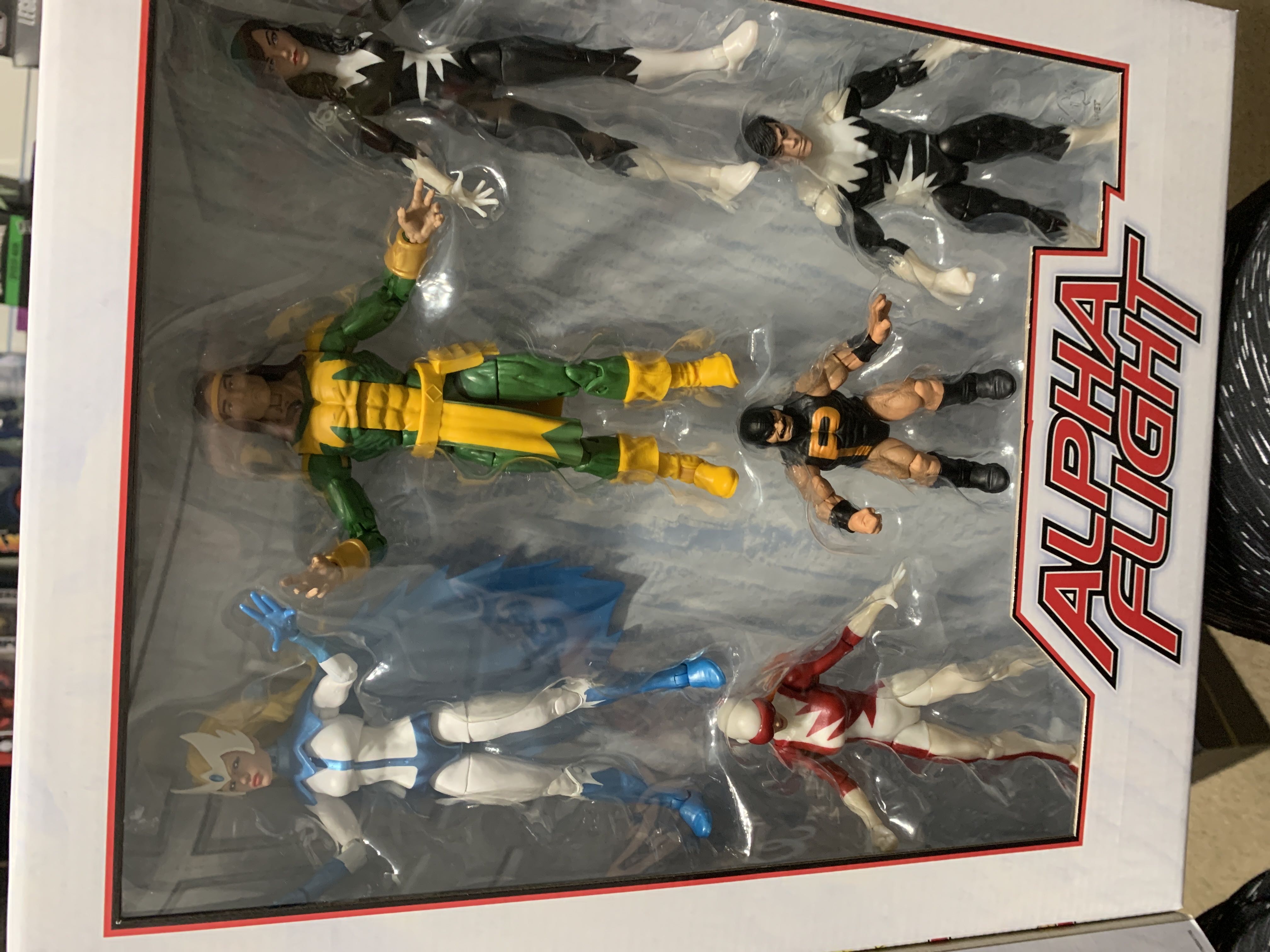 Marvel Legends: Alpha Flight 6-pack Box SetPriority - Hasbro (Marvel 80 Years - Legend Series) action figure collectible [Barcode 5010993655434] - Main Image 3