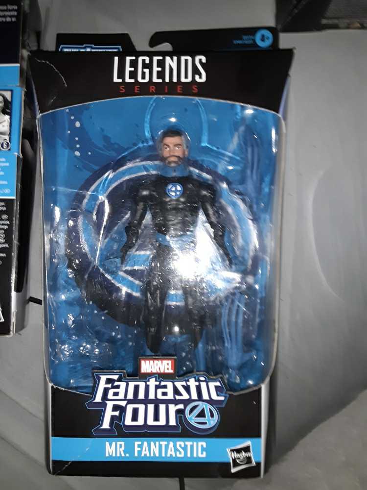 Marvel LegendsMr. Fantastic - Hasbro (Marvel Legends Fantastic Four Wave) action figure collectible [Barcode 5010993655526] - Main Image 3