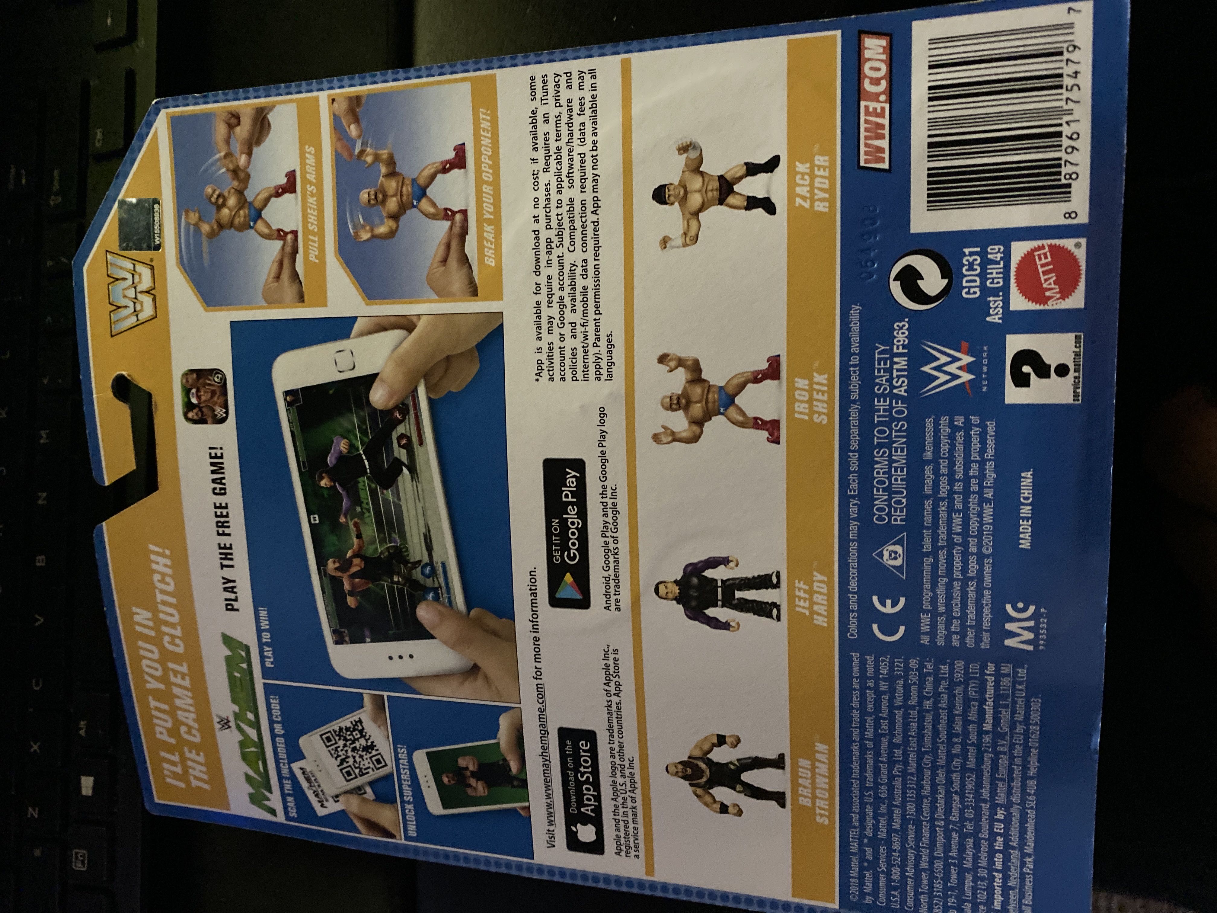 Iron Sheik (Basic) - Mattel (WWF: Mattel Retro) action figure collectible [Barcode 887961754797] - Main Image 2