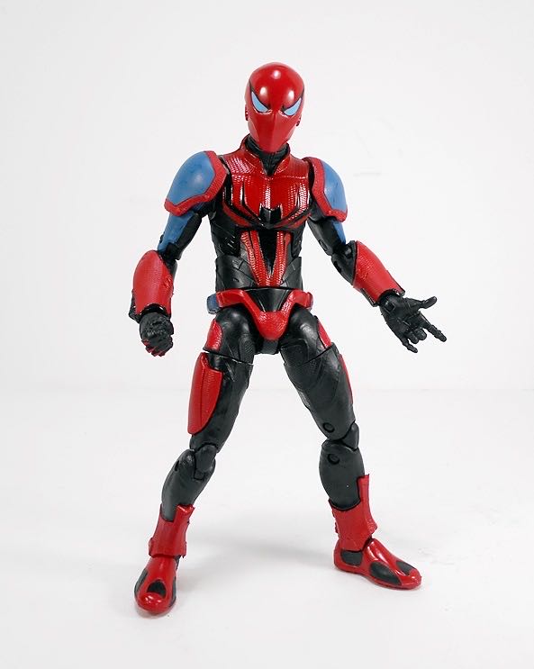 Spider-man (Spider-Armor MKIII Gamerverse) - Hasbro (Marvel Avengers Gameverse) action figure collectible [Barcode 5010993659494] - Main Image 4