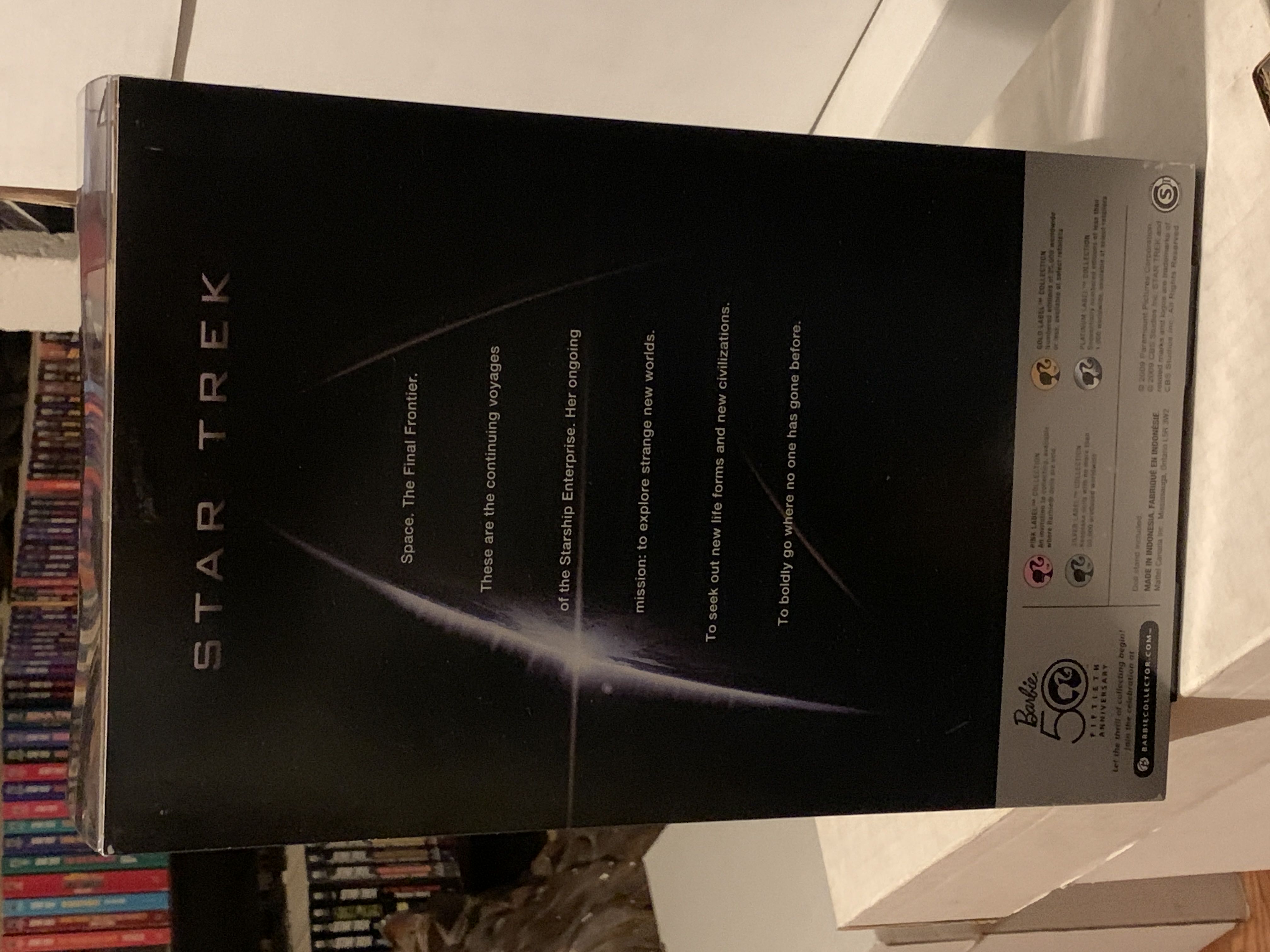 Captain Kirk - Mattel (Star Trek TOS Reboot) action figure collectible - Main Image 2