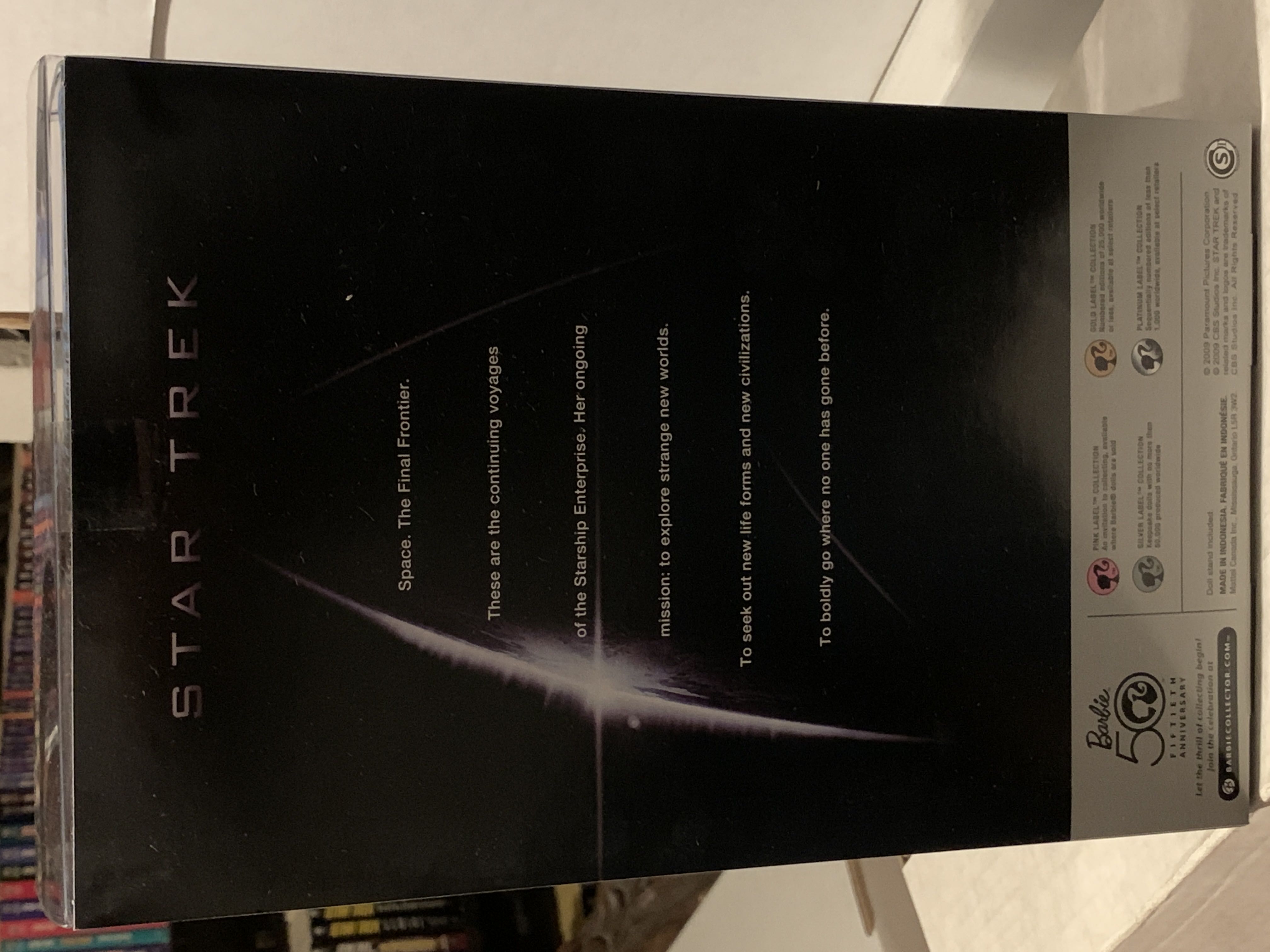 Mr. Spock - Mattel (Star Trek TOS Reboot) action figure collectible - Main Image 2