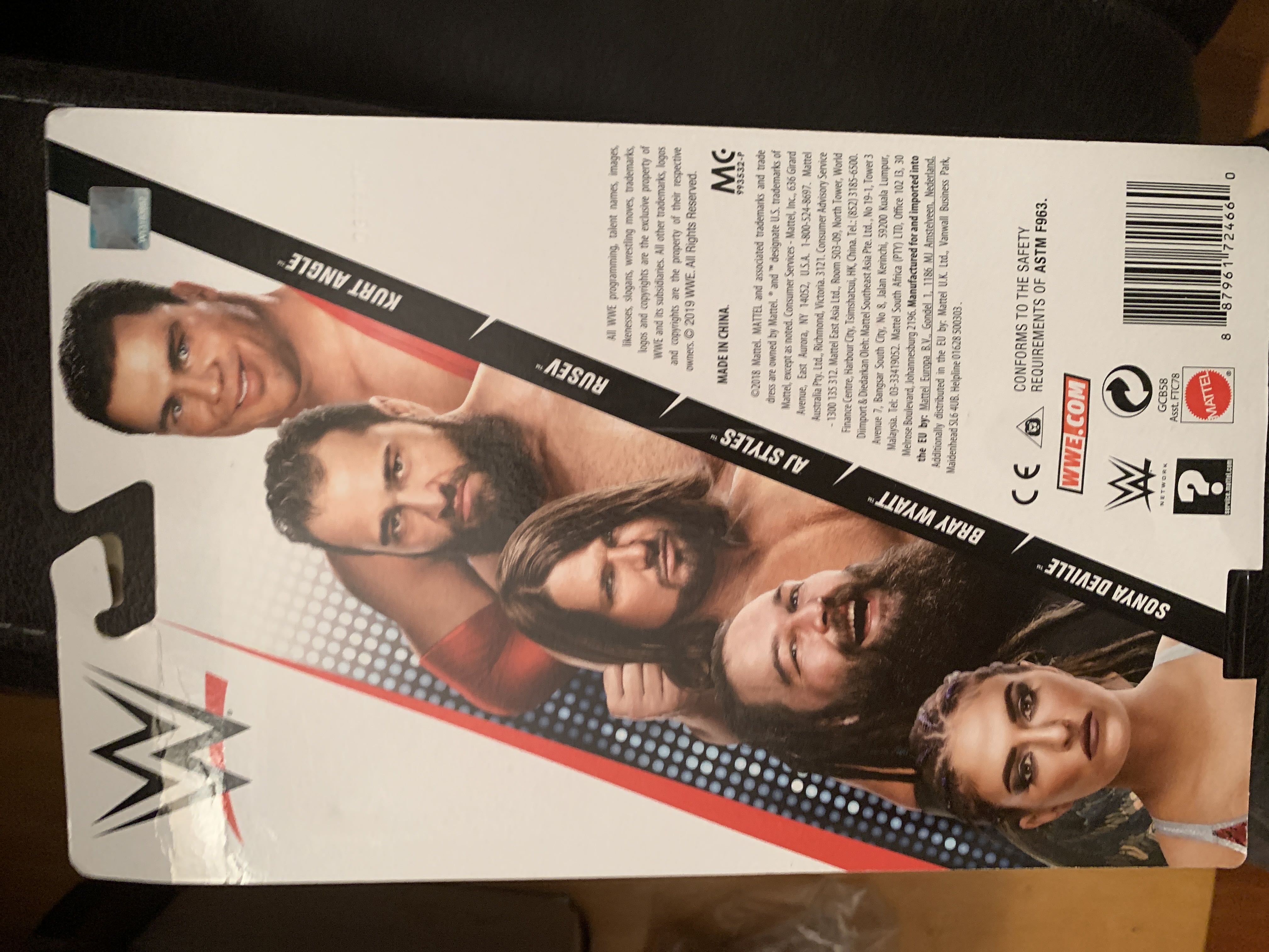 Sonya Deville - Mattel (Wwe Basic 95) action figure collectible [Barcode 887961724660] - Main Image 2