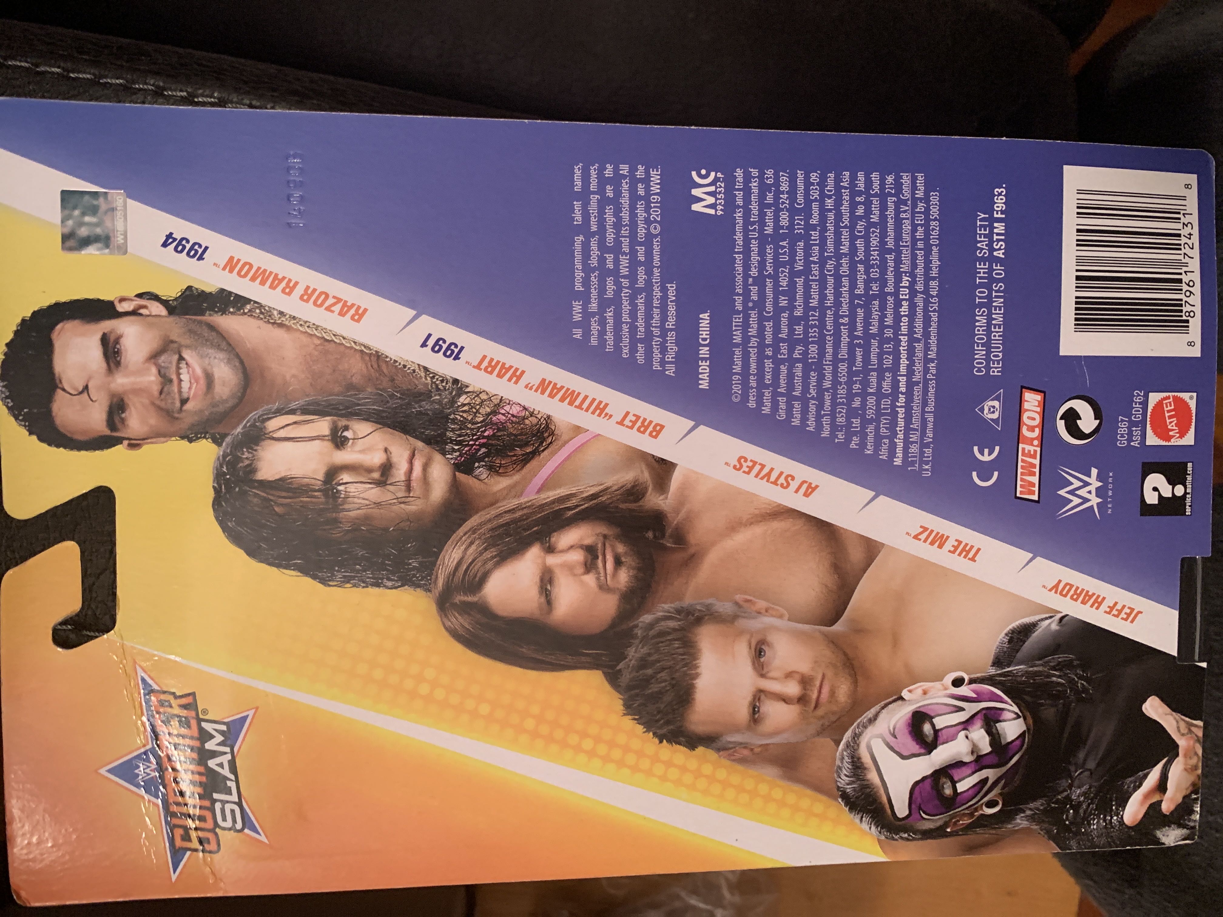 WWE Mattel Basic SummerSlam 2019 Series Bret “Hitman” Hart - Mattel (WWE Basic 97) action figure collectible [Barcode 887961724318] - Main Image 2