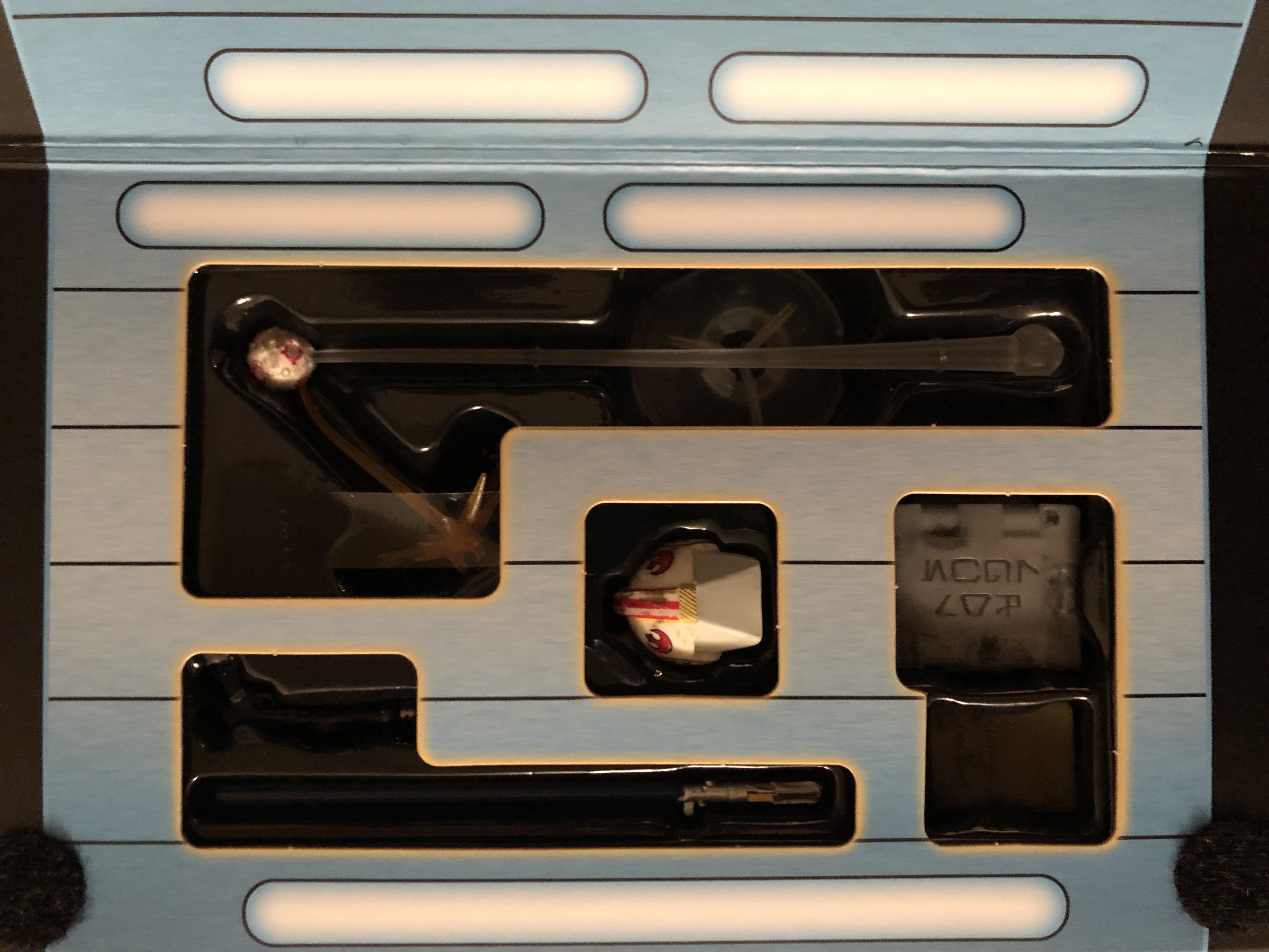 Black Series Star Wars Luke Skywalker - Disney / Hasbro action figure collectible - Main Image 3