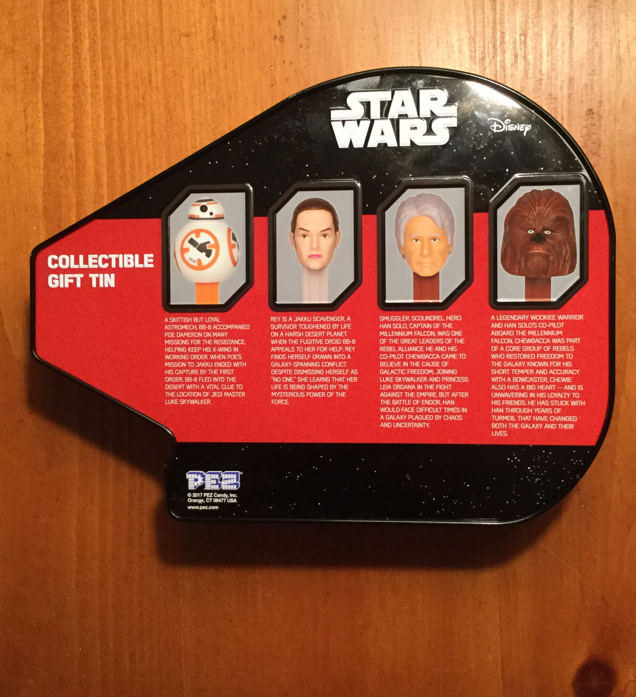 Pez. BB-8, Rey, Han Solo, Chewbacca - PEZ Candy Inc action figure collectible [Barcode 073621001220] - Main Image 2