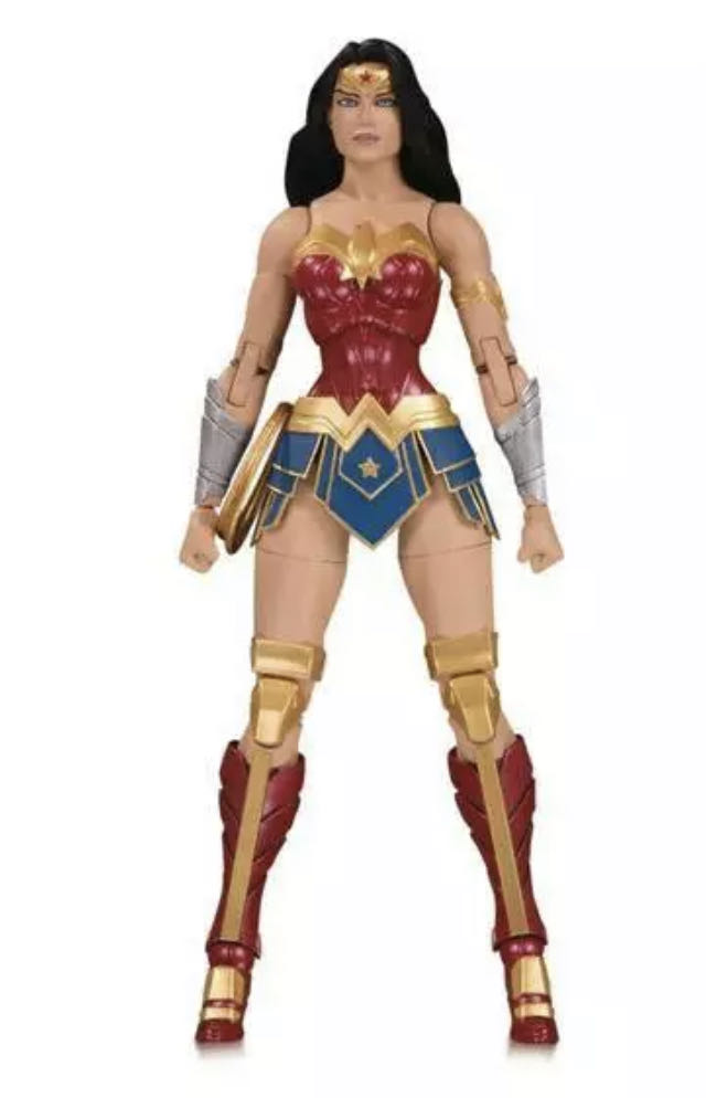Wonder Woman - DC Collectibles (DC Essentials) action figure collectible [Barcode 761941355689] - Main Image 2