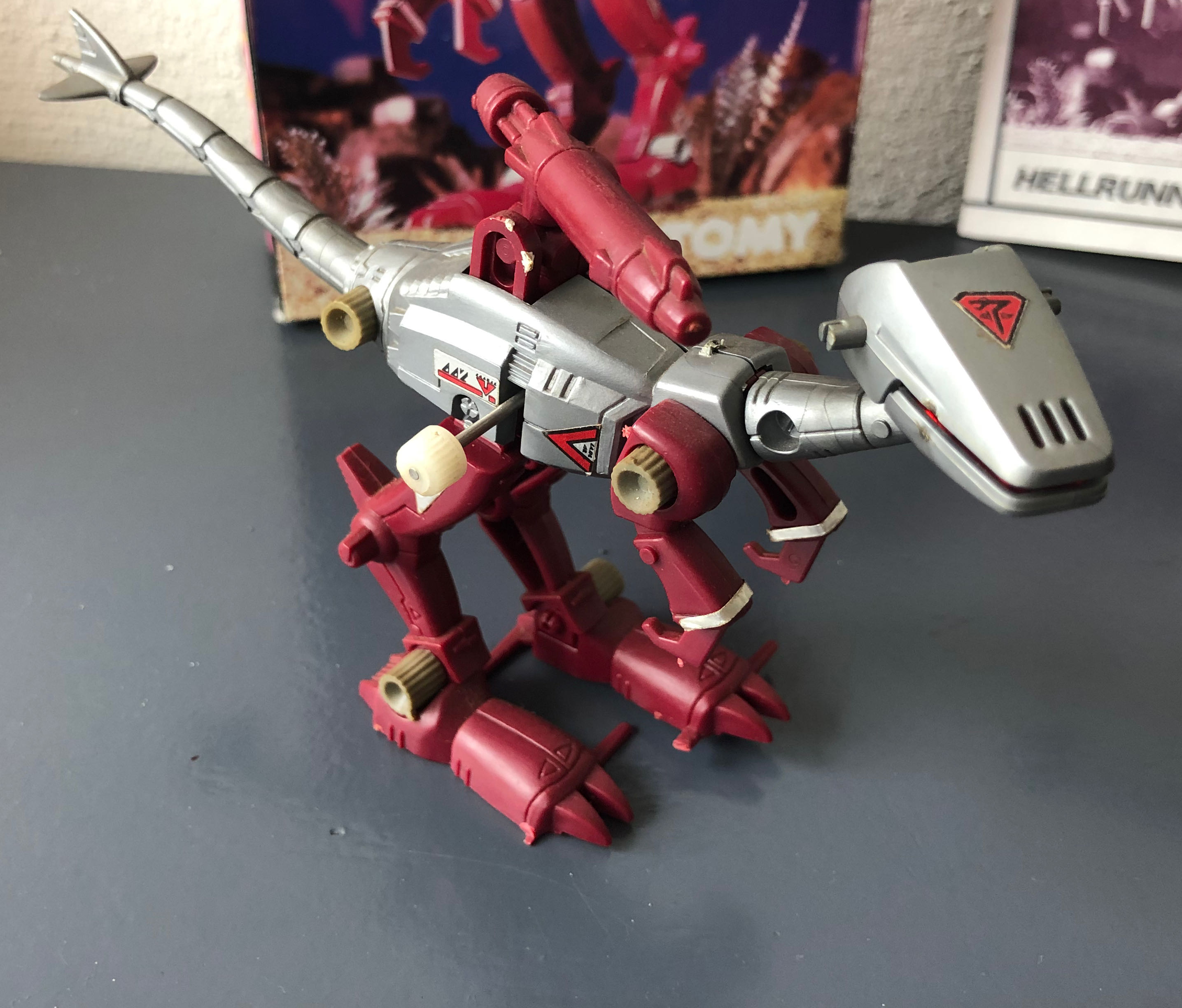 Zoids “Hellrunner” EMZ-13 - Tomy (Zenebas Empire) action figure collectible - Main Image 2