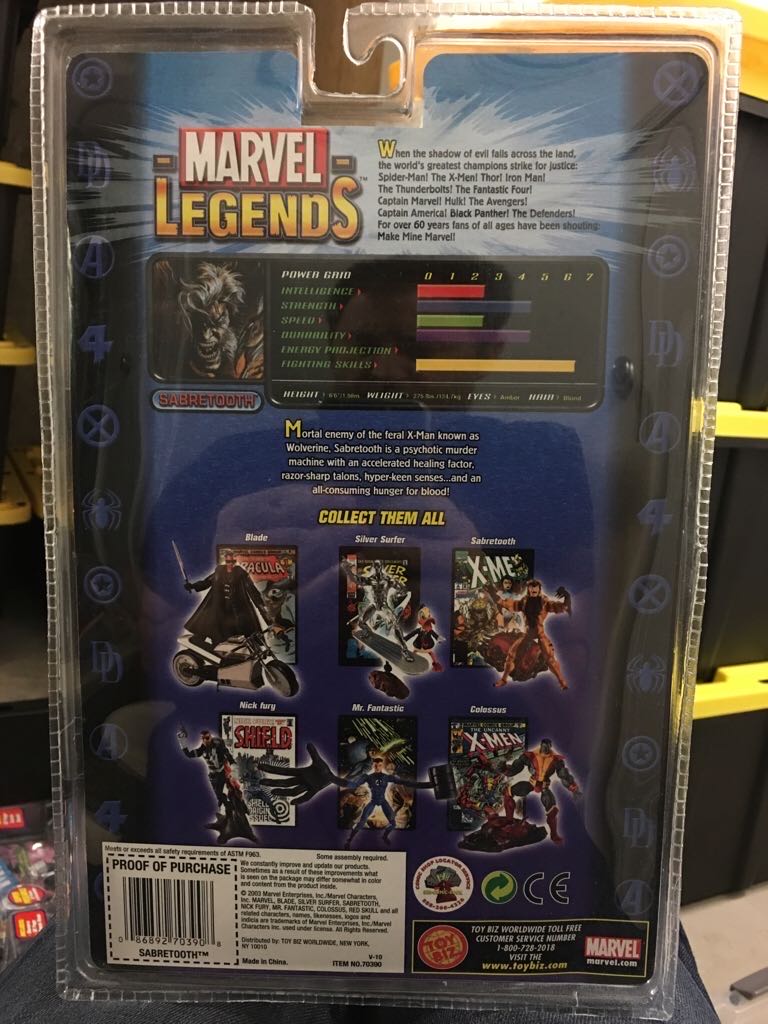 Sabretooth - Hasbro (Marvel Legends - X-Men Apocalypse) action figure collectible [Barcode 5010993519132] - Main Image 2