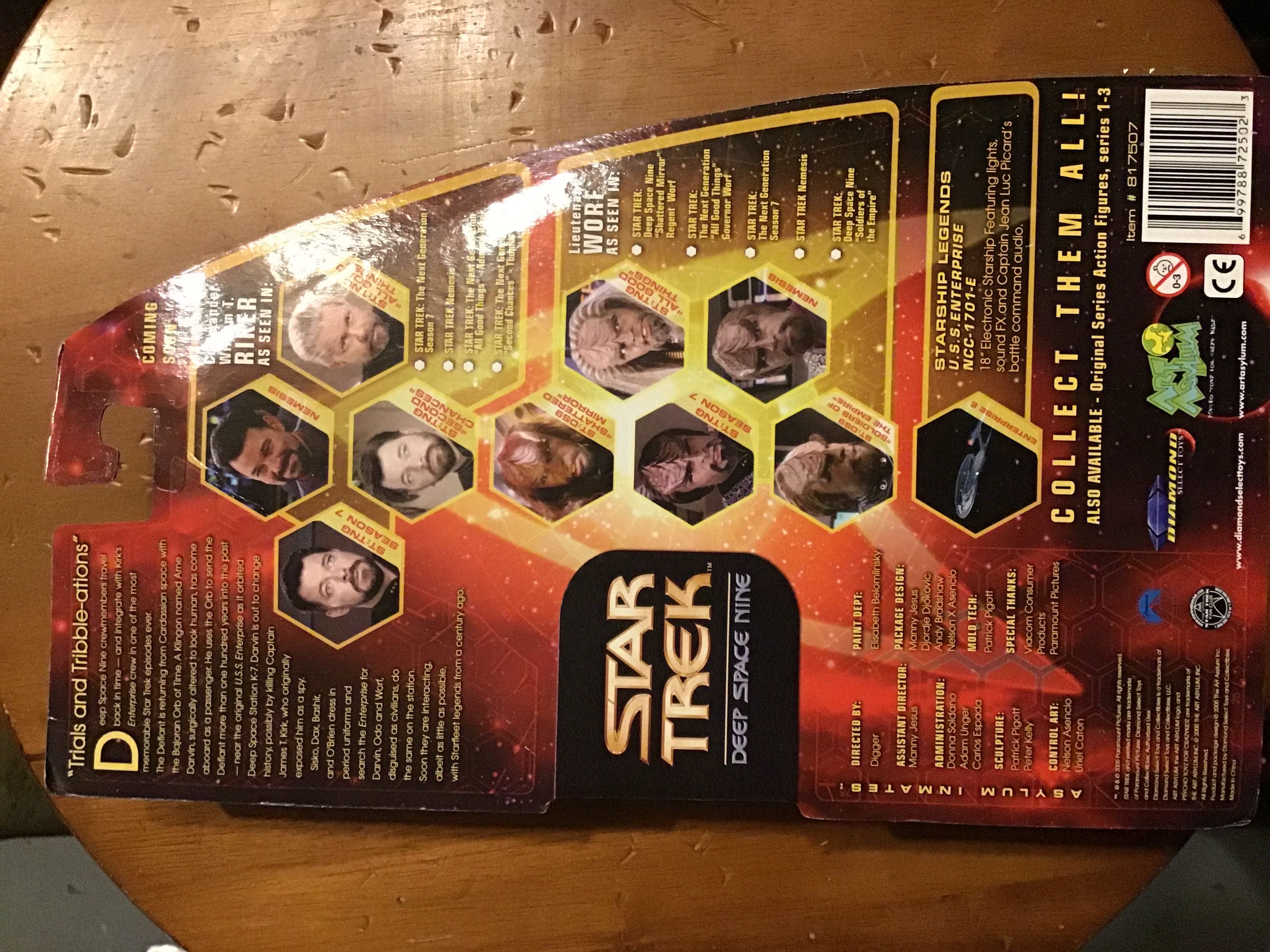 Dr. Julian Bashir - Art Asylum (Star Trek - Deep Space Nine) action figure collectible [Barcode 699788725023] - Main Image 3