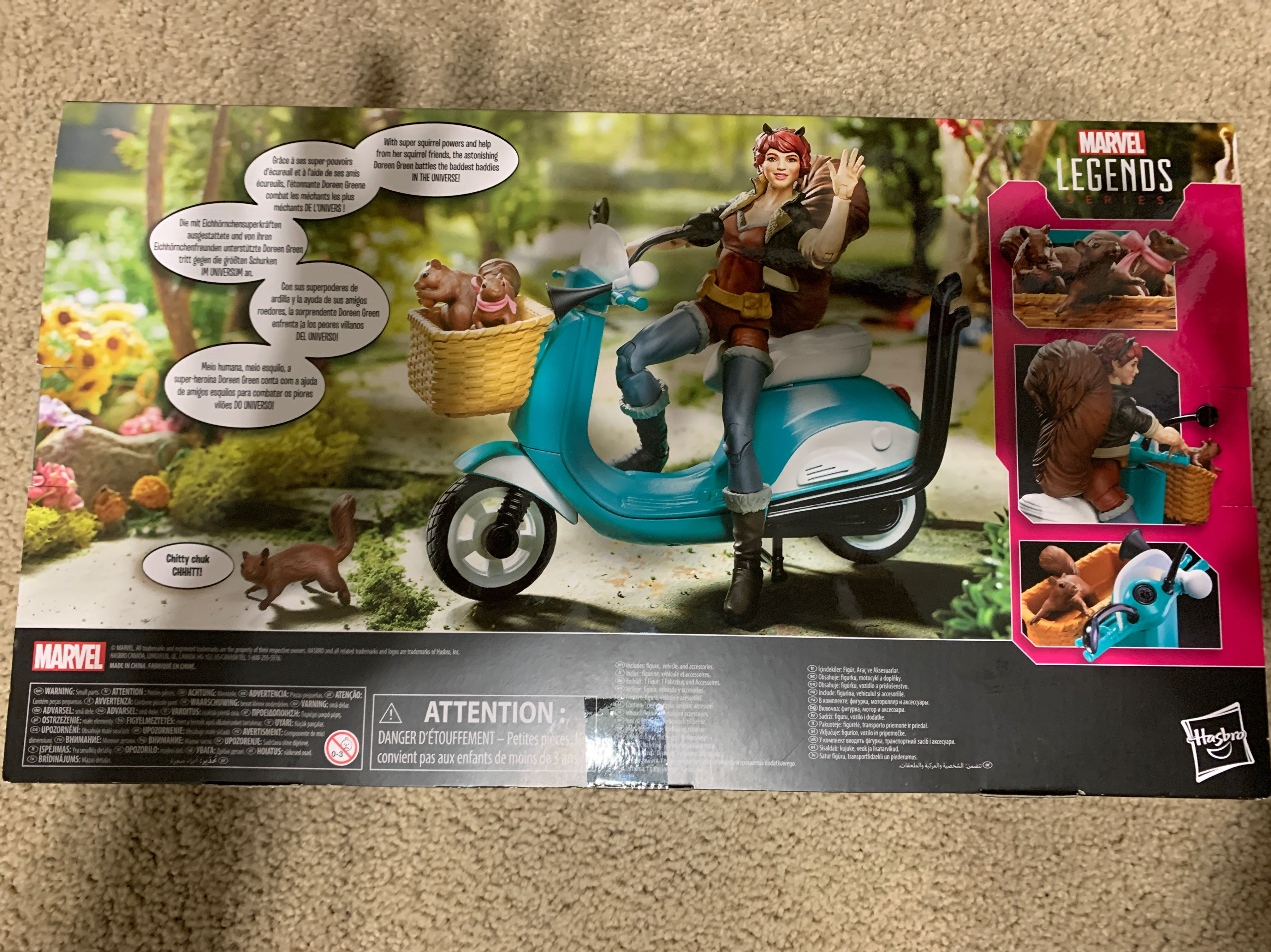 Squirrel Girl & Scooter - Hasbro (Marvel Legends) action figure collectible [Barcode 5010993655540] - Main Image 2