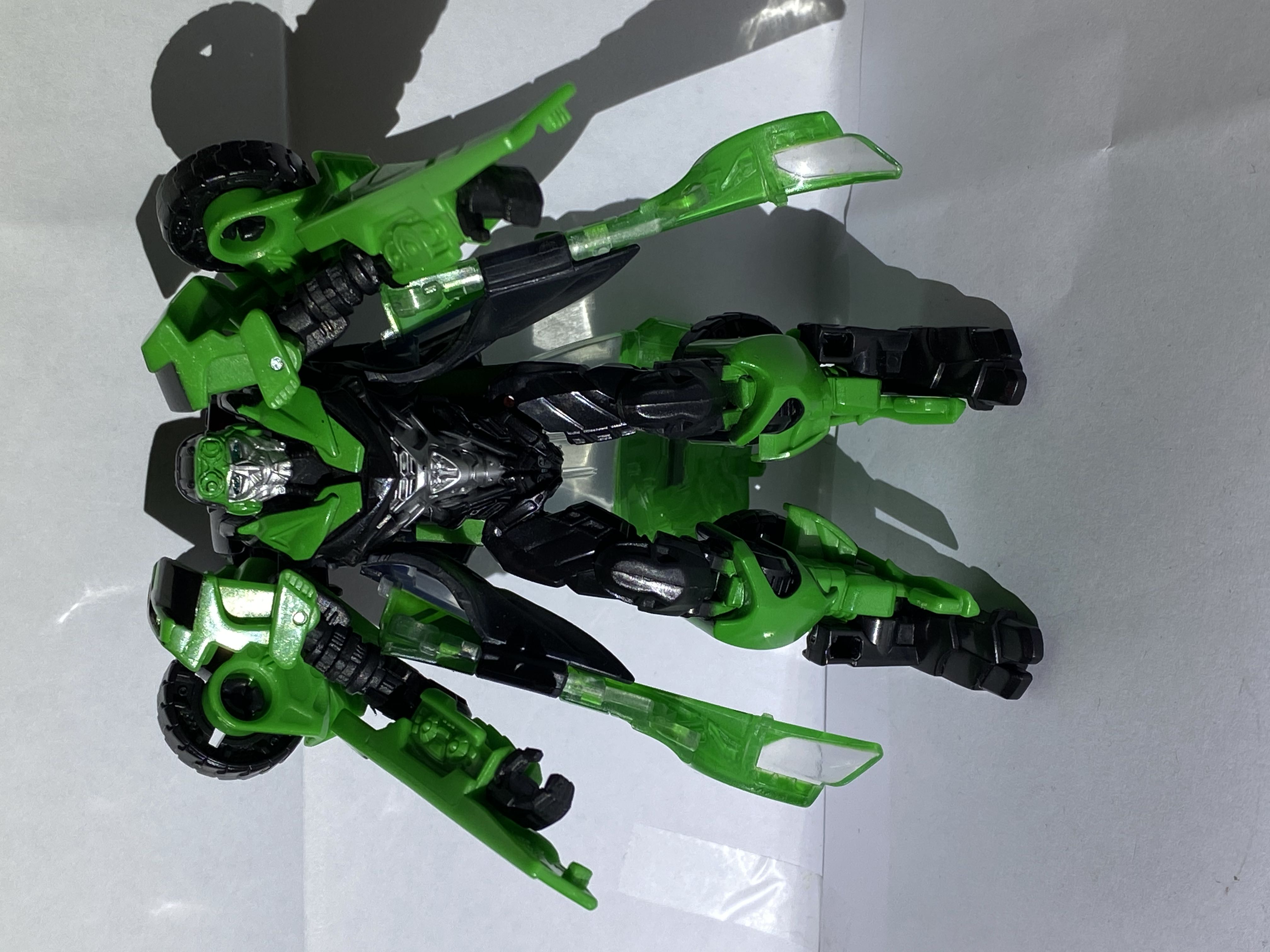 Transformers “Crosshairs” - Hasbro (Transformers Age Of Extinction) action figure collectible - Main Image 2
