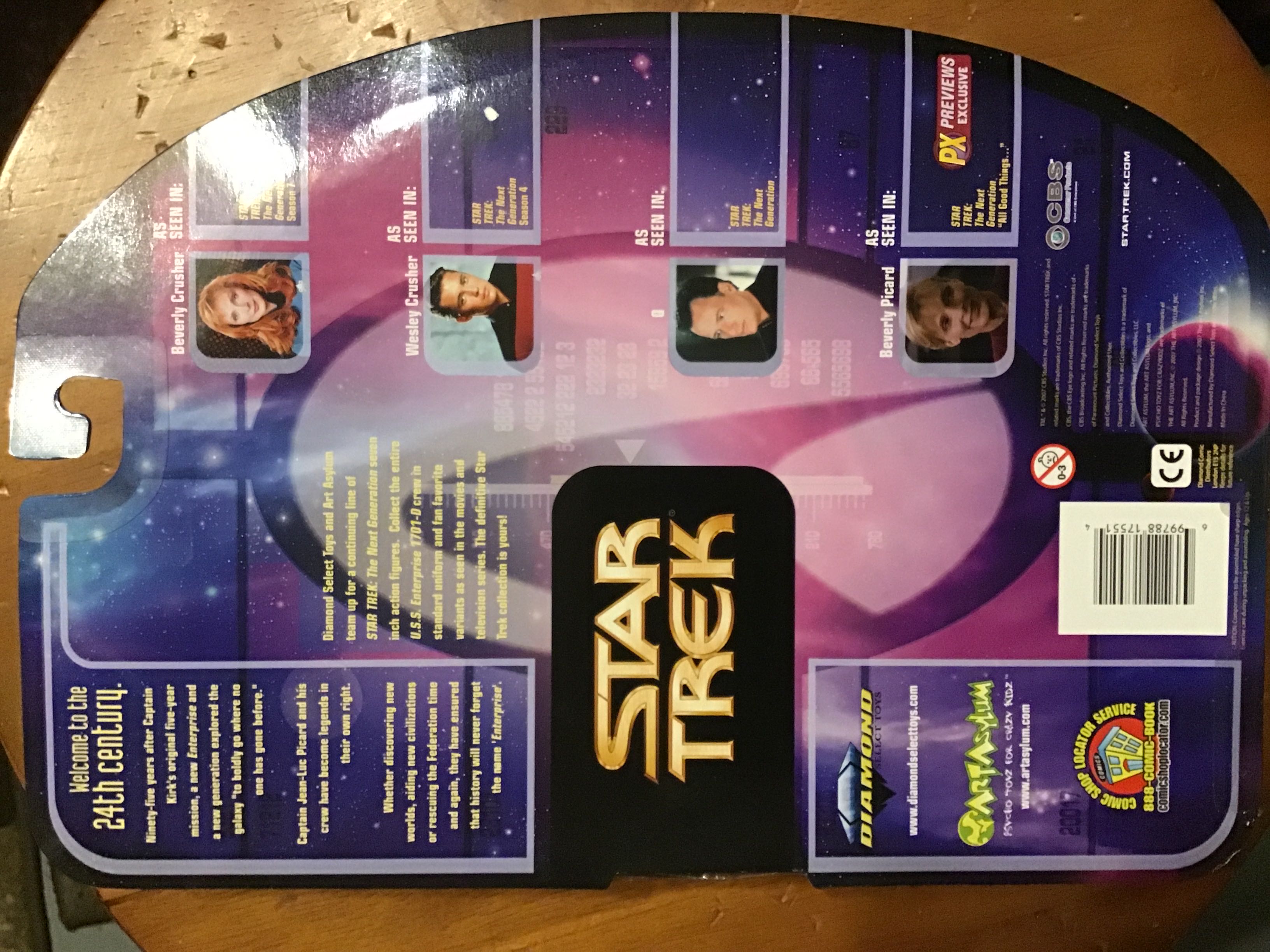 Dr. Beverly Crusher - Diamond Select (Star Trek) (Star Trek DST) action figure collectible [Barcode 699788175514] - Main Image 3