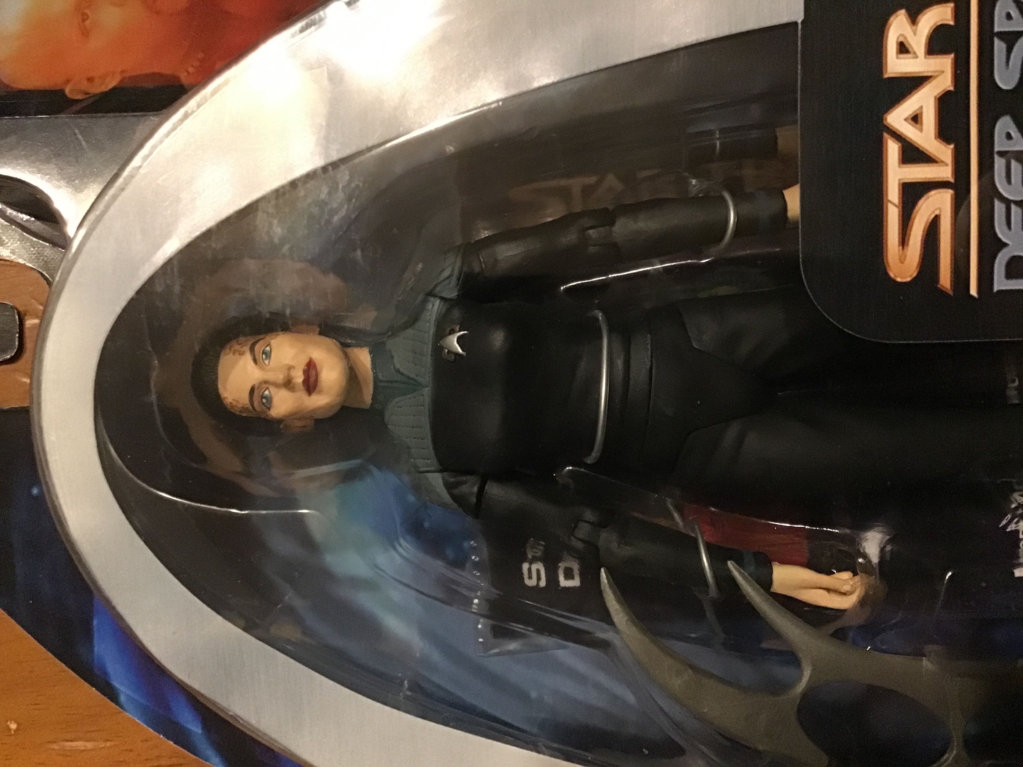 Lieutenant Commander Jadzia Dax - Diamond Select (Star Trek) (Star Trek DST) action figure collectible [Barcode 699788175729] - Main Image 2