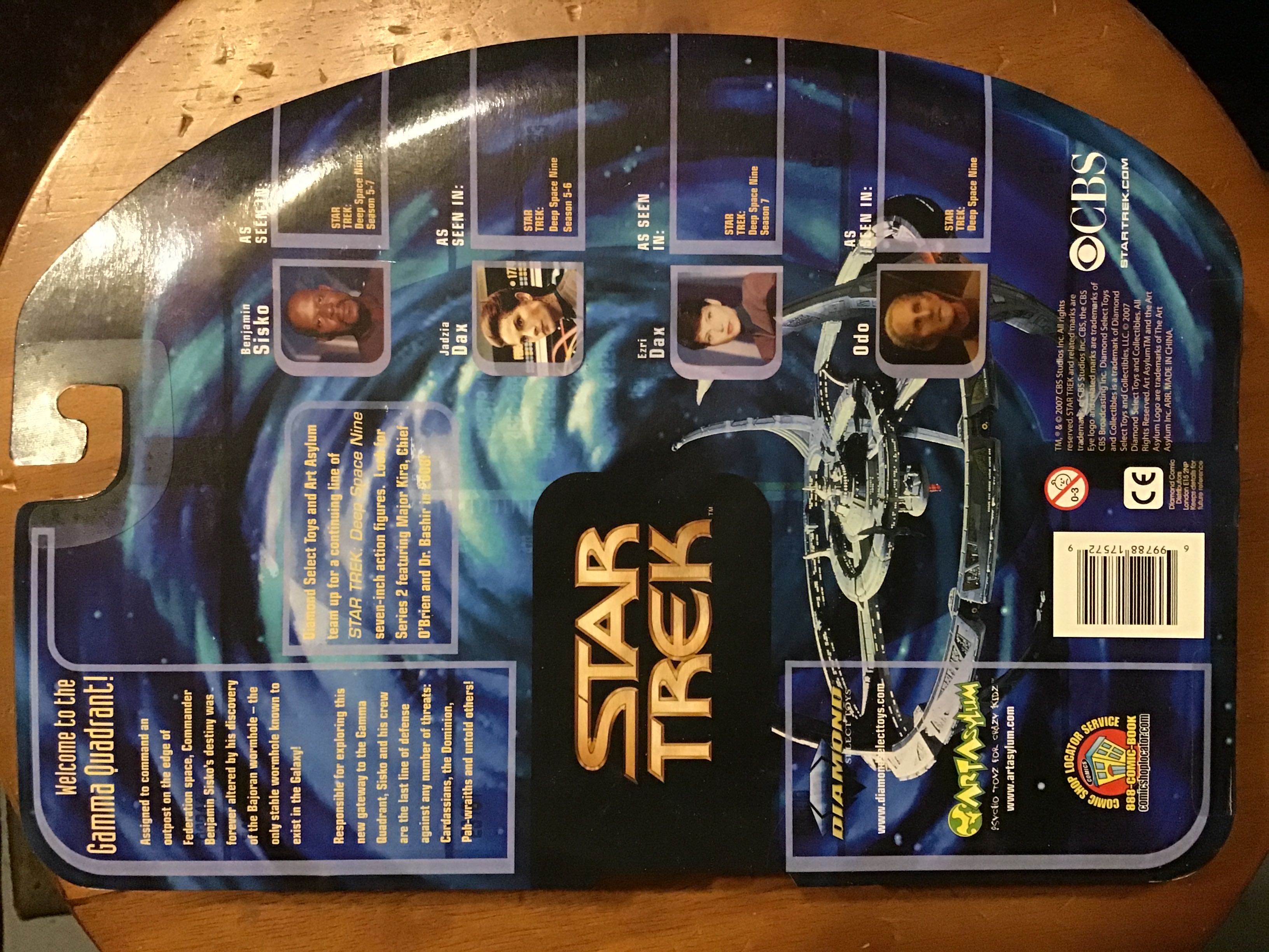 Lieutenant Commander Jadzia Dax - Diamond Select (Star Trek) (Star Trek DST) action figure collectible [Barcode 699788175729] - Main Image 3