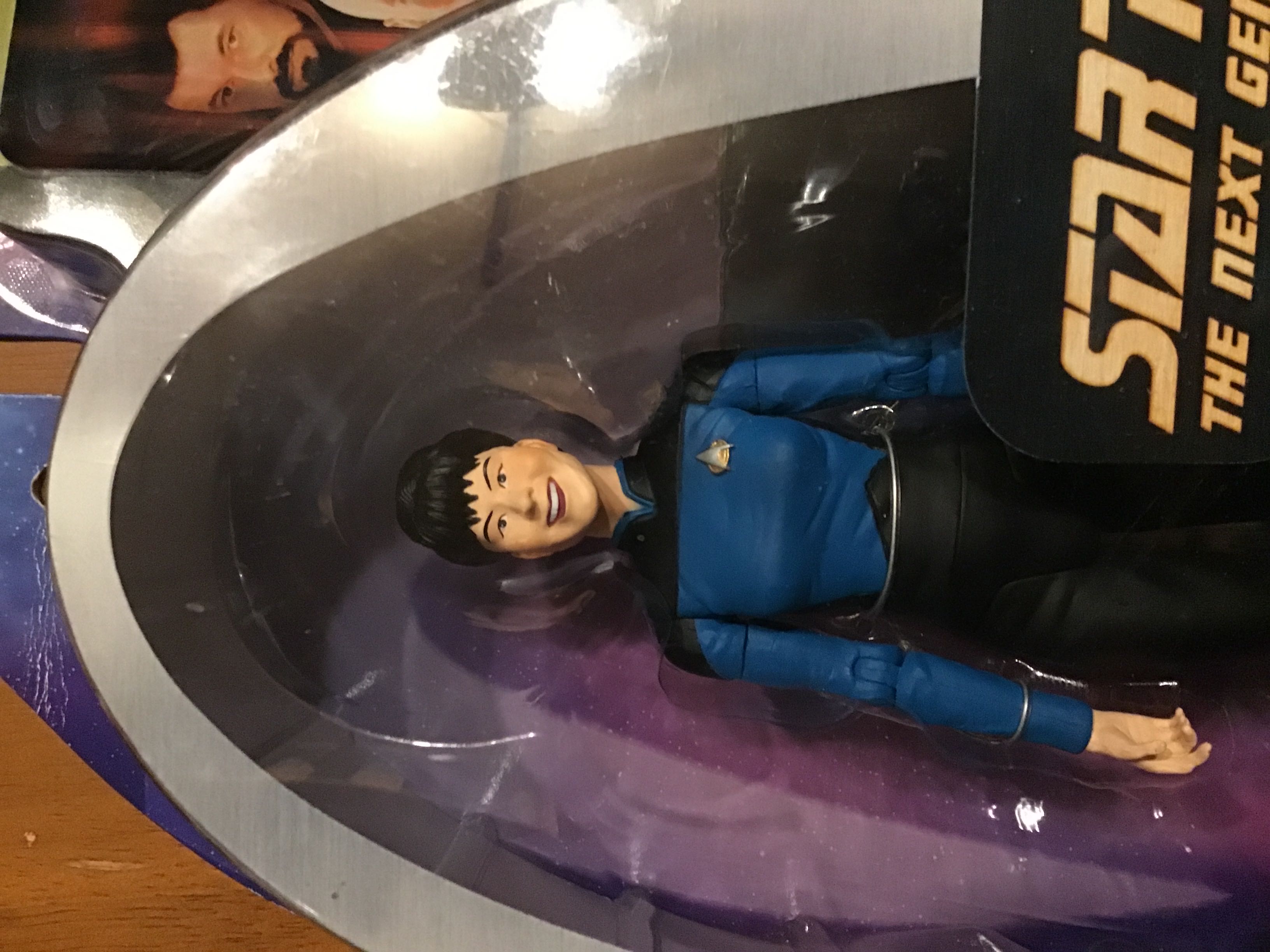 Nurse Alyssa Ogawa - Diamond Select (Star Trek) (Star Trek  - The Next Generation) action figure collectible [Barcode 699788175576] - Main Image 2