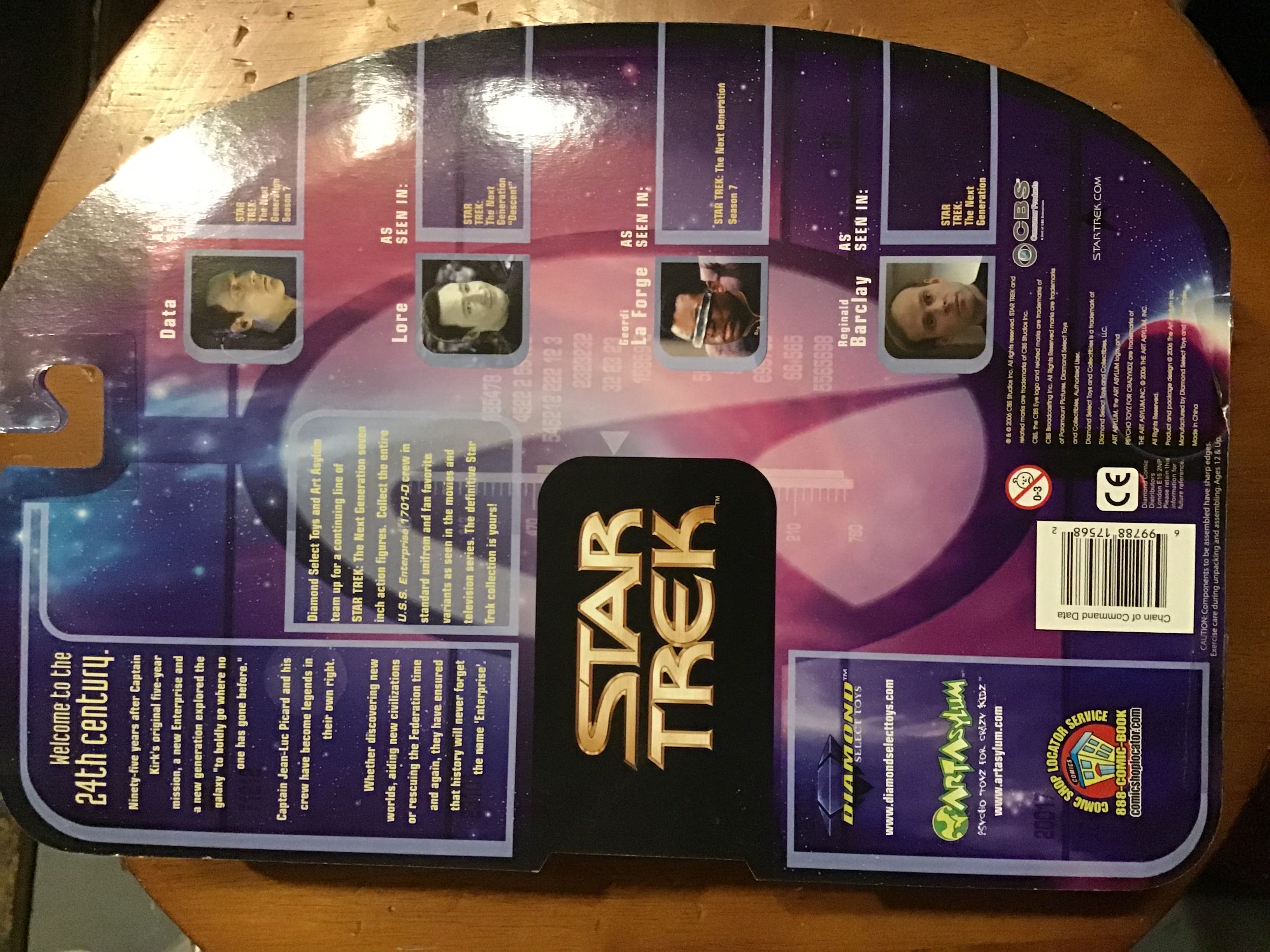 Lieutenant Commander Data - Diamond Select (Star Trek) (Star Trek  - The Next Generation) action figure collectible [Barcode 699788175682] - Main Image 4