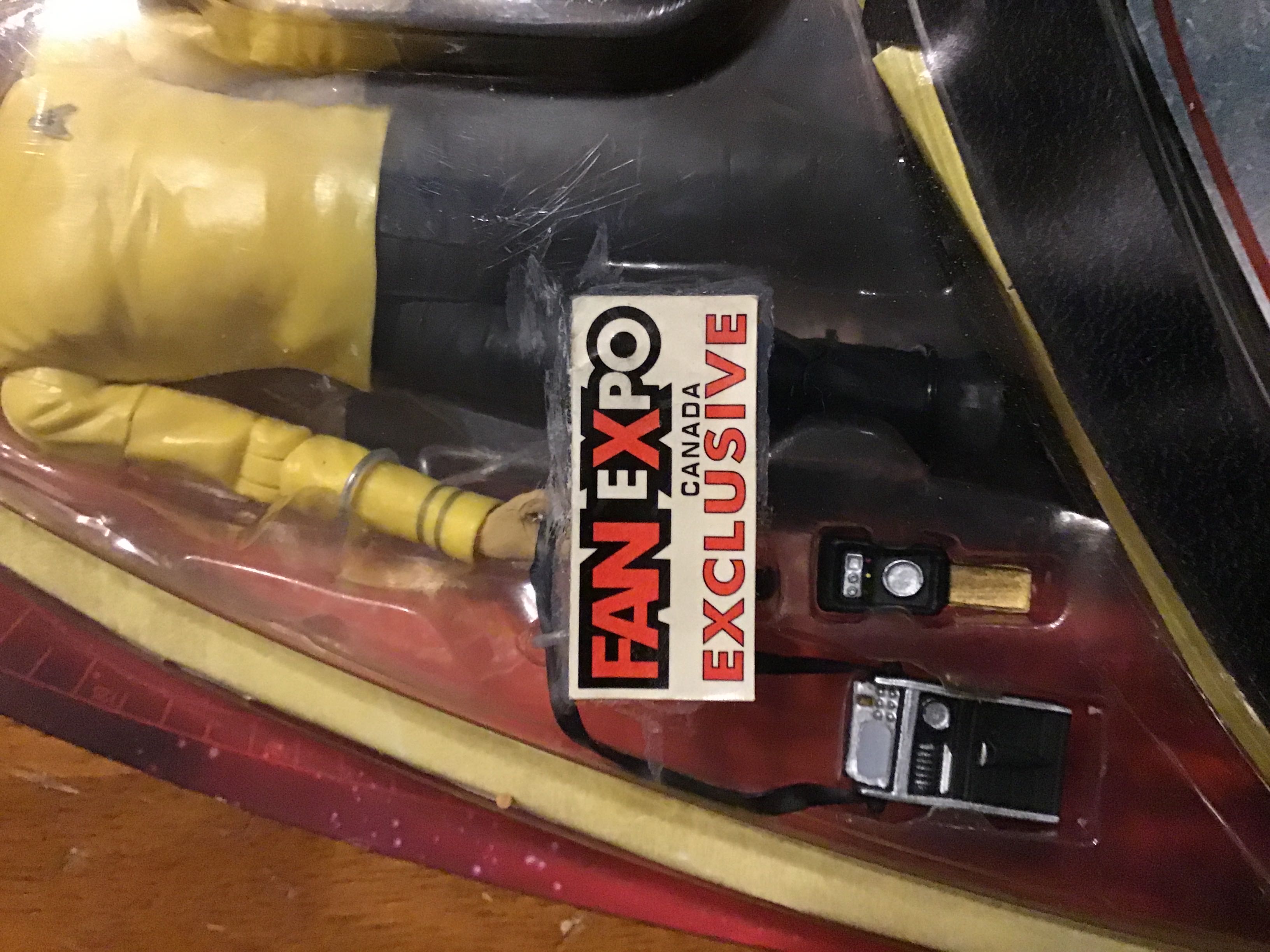 Captain James T. Kirk - Art Asylum (Star Trek TOS) action figure collectible [Barcode 699788176368] - Main Image 3