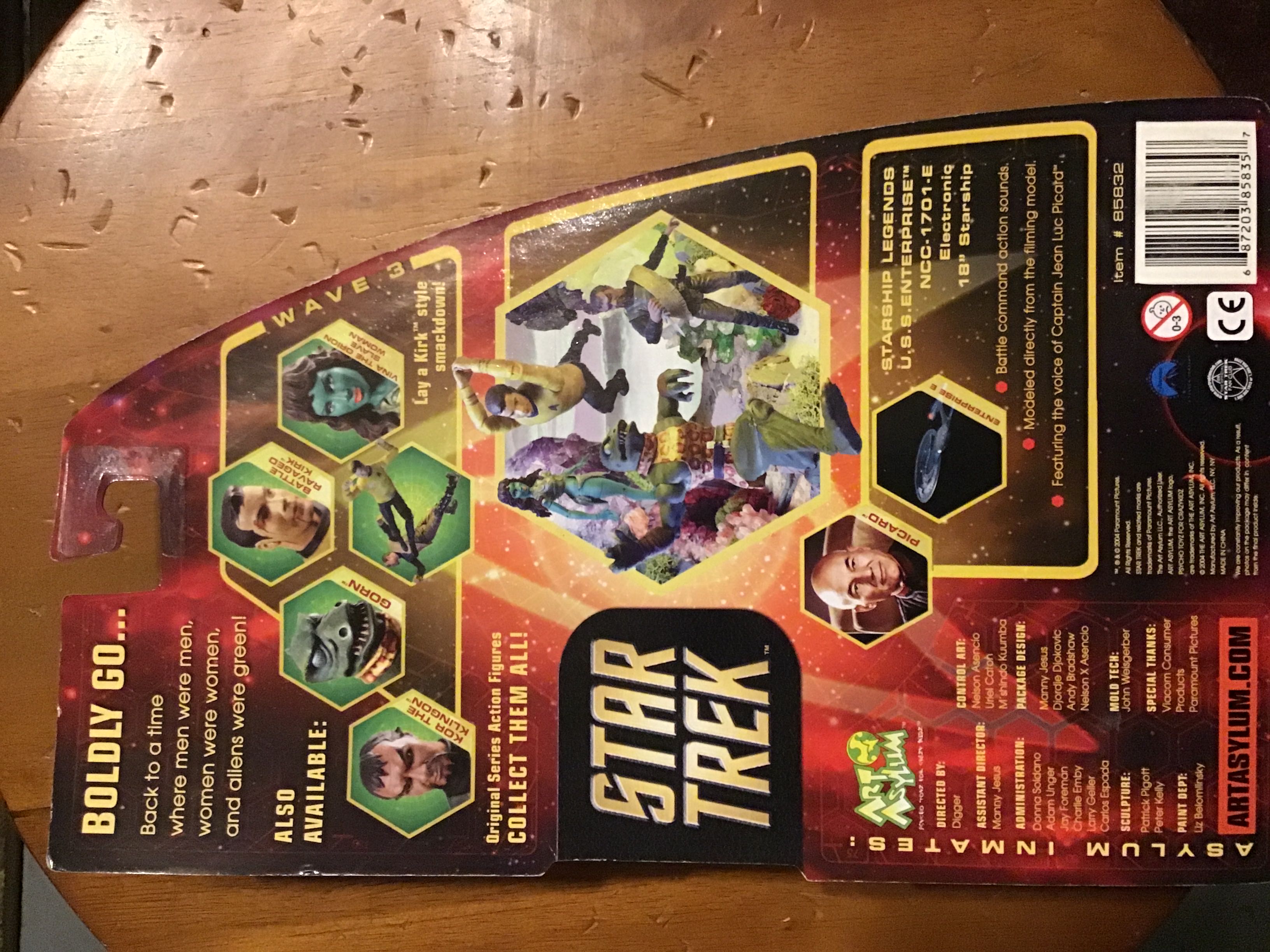 B - Kor The Klingon - Art Asylum (Star Trek DST) action figure collectible [Barcode 687203858357] - Main Image 3