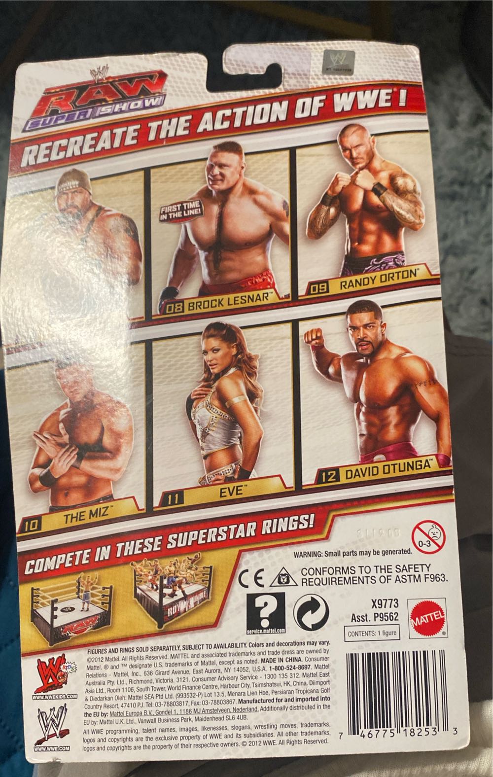 Eve - Mattel Wwe (Wrestling (WWE)) action figure collectible [Barcode 746775182533] - Main Image 2