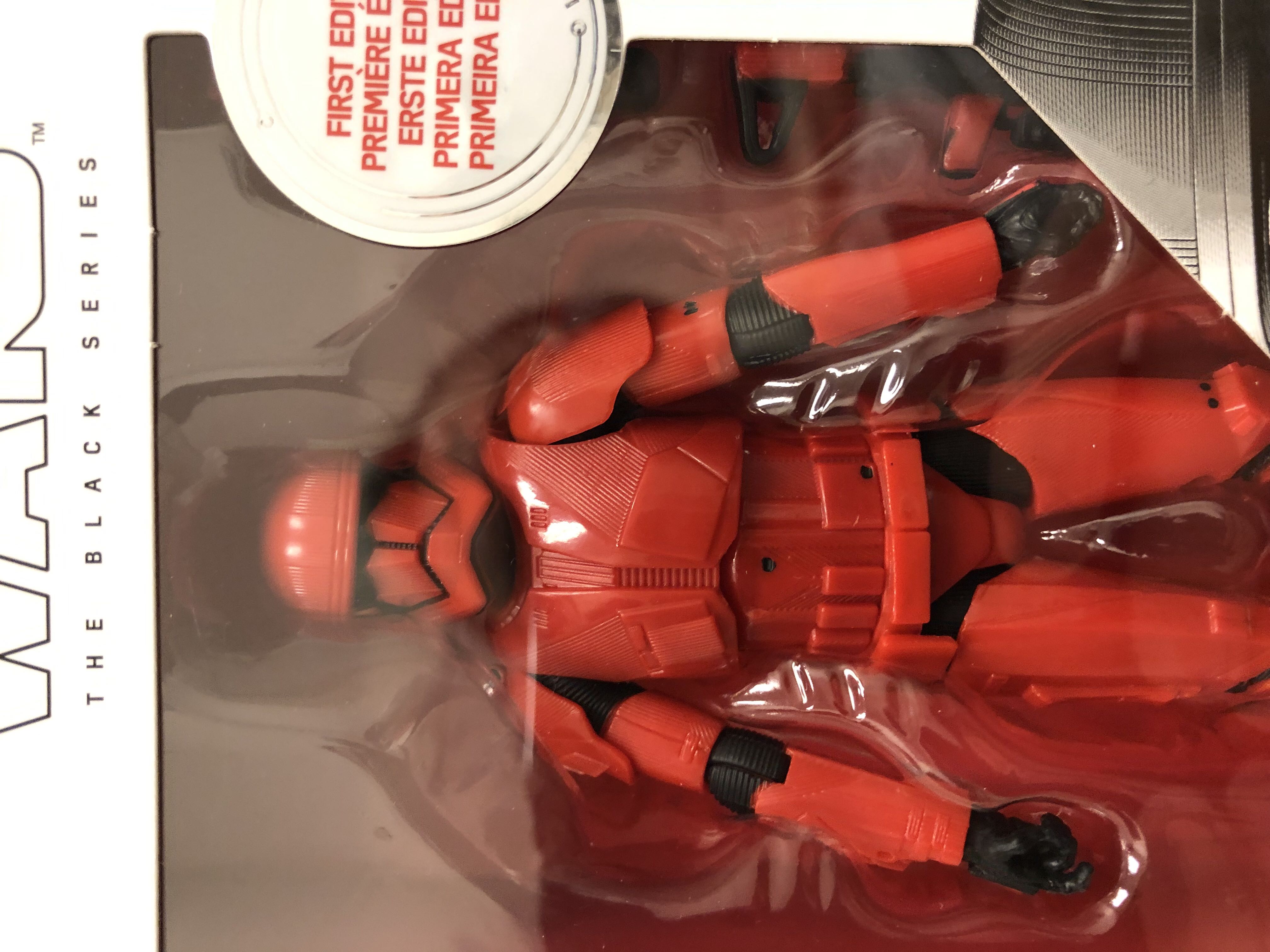 Sith Trooper (1st Edition) - Hasbro (Star Wars Black Series) action figure collectible [Barcode 630509896523] - Main Image 4