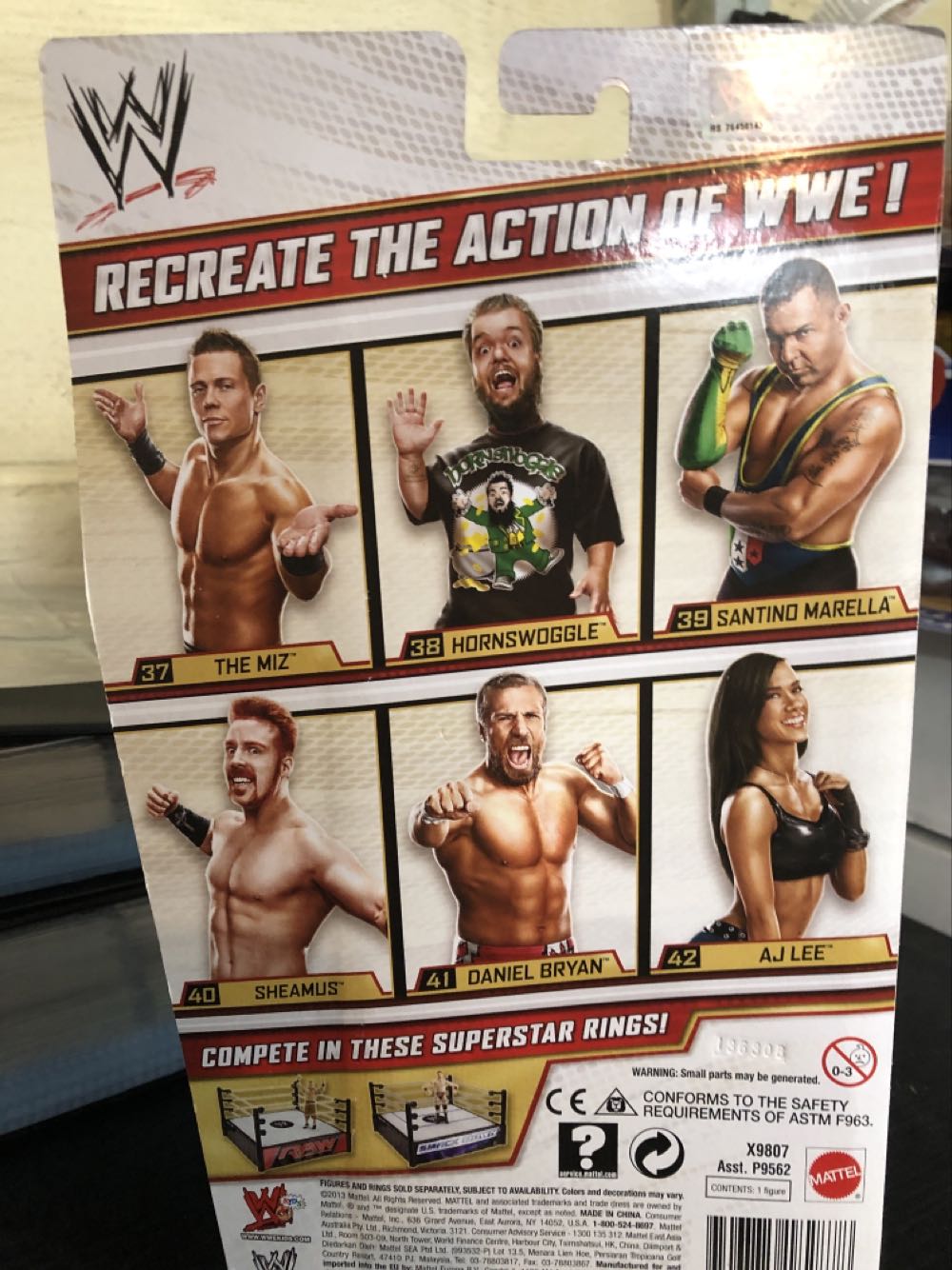 WWE Hornswoggle - Mattel Wwe (Wrestling (WWE)) action figure collectible [Barcode 746775182878] - Main Image 2