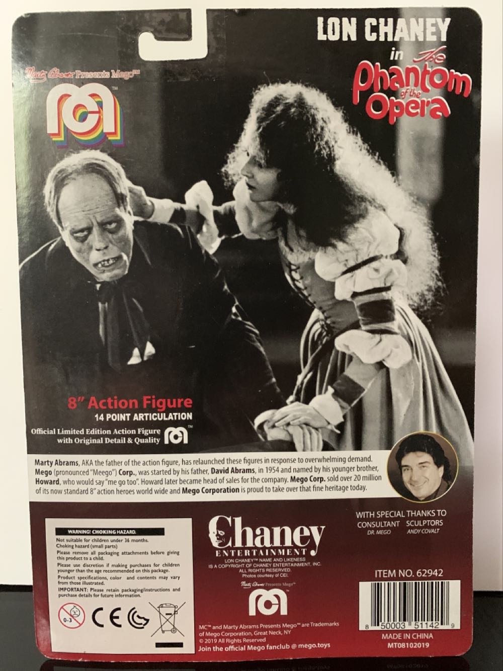 Lon Chaney - Phantom Of The Opera - MEGO Corp. (The Phantom Of The Opera (1925)) action figure collectible [Barcode 850003511429] - Main Image 2