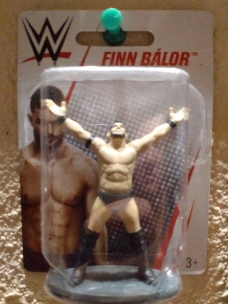 Neca: 2019 SDCC Predator: Batman Vs Predator