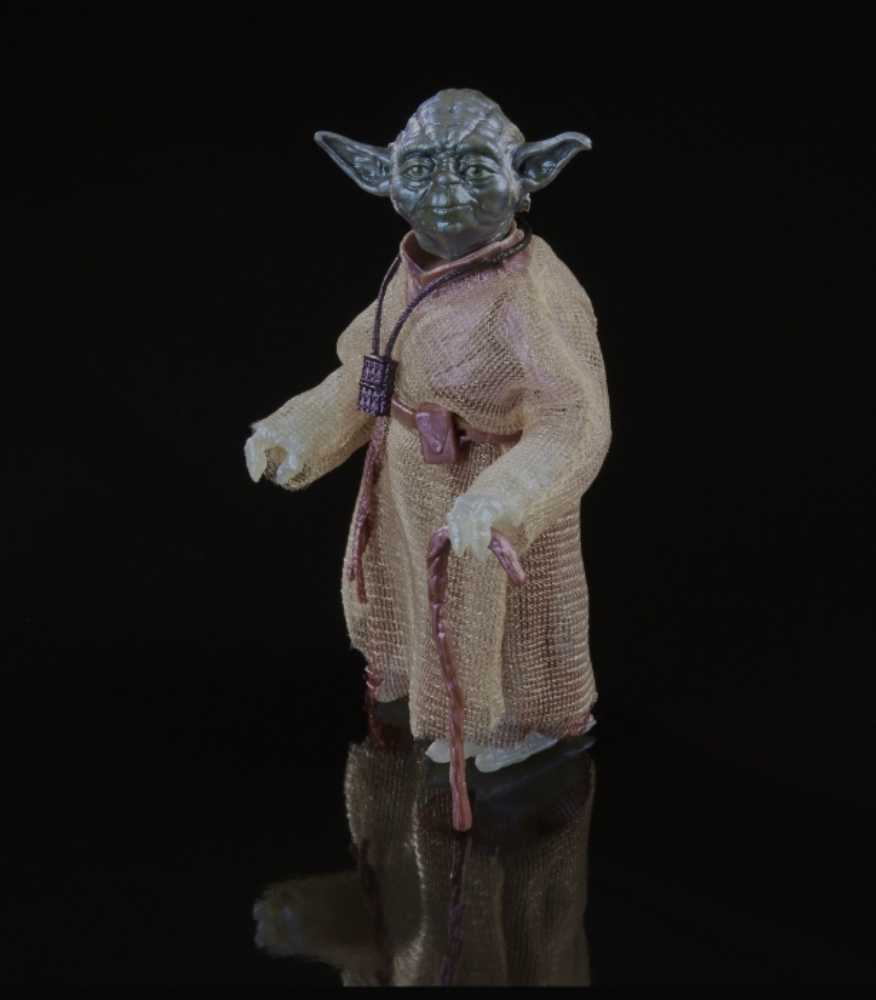 Yoda (Force Spirit) - Hasbro (Star Wars: Episode VI - Return Of The Jedi) action figure collectible [Barcode 630509899883] - Main Image 4