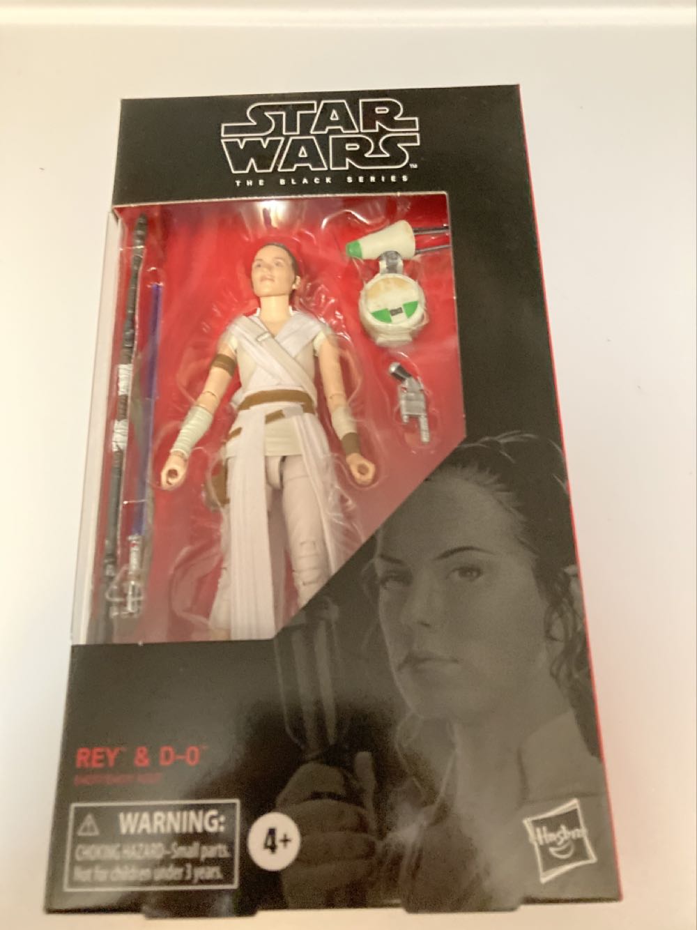 Rey & D-O - Hasbro (Star Wars The Black Series) action figure collectible [Barcode 630509867103] - Main Image 4