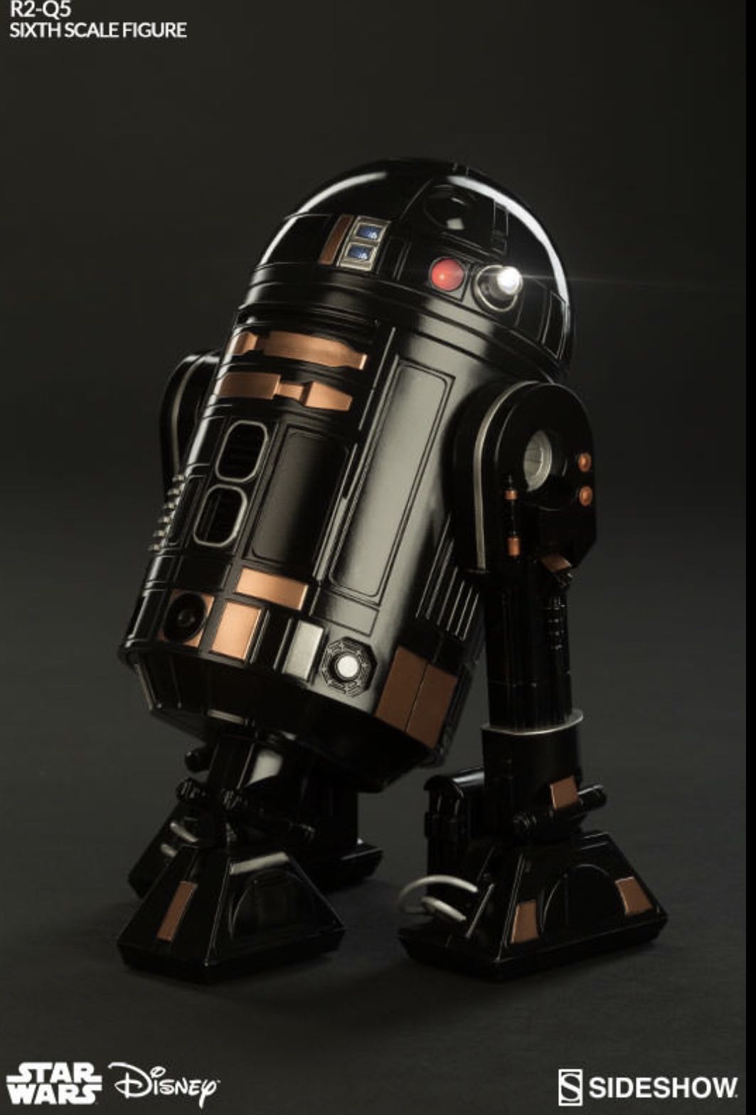 Coraline Doll And Display Set - SDCC 2017