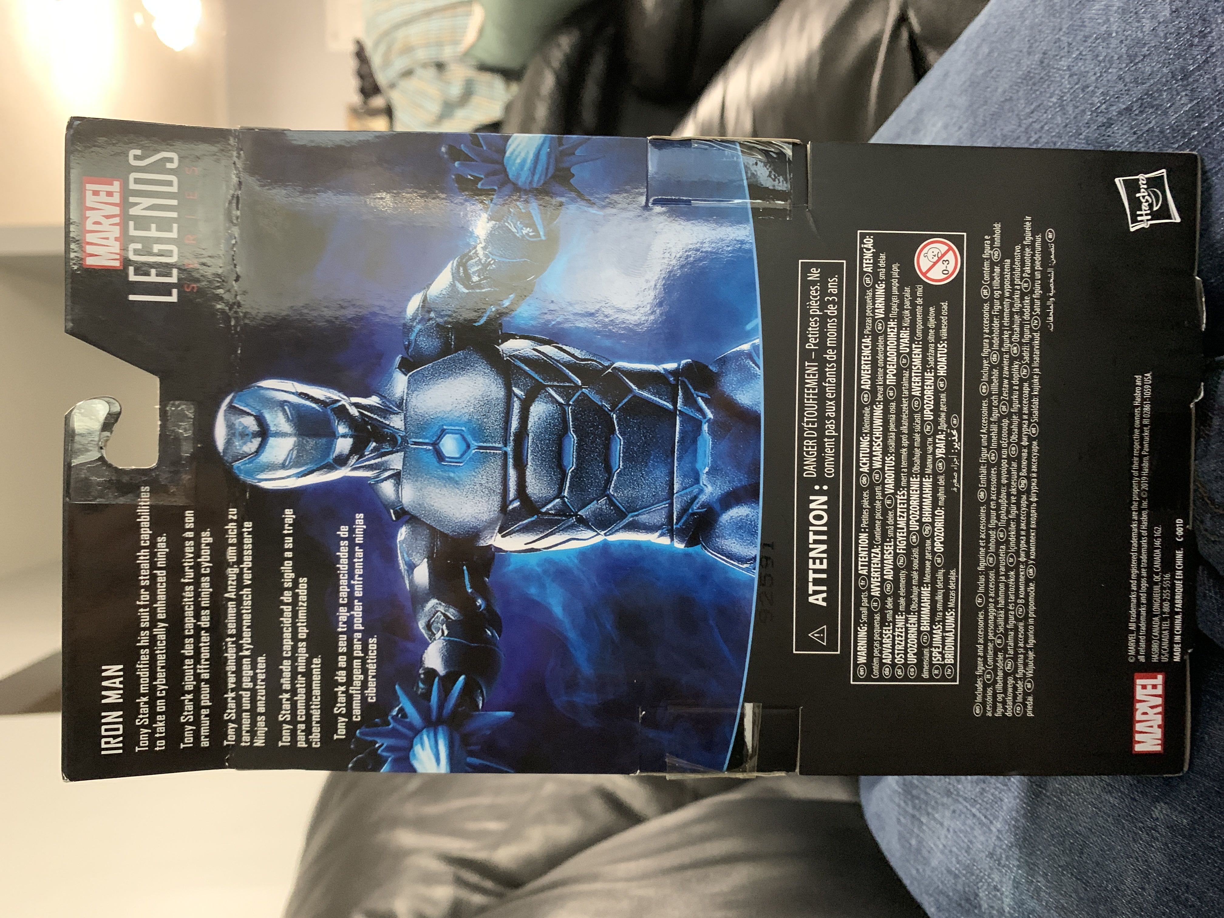 Iron Man (Invincible - Stealth) - Hasbro (Marvel 80 Years) action figure collectible [Barcode 5010993657865] - Main Image 2