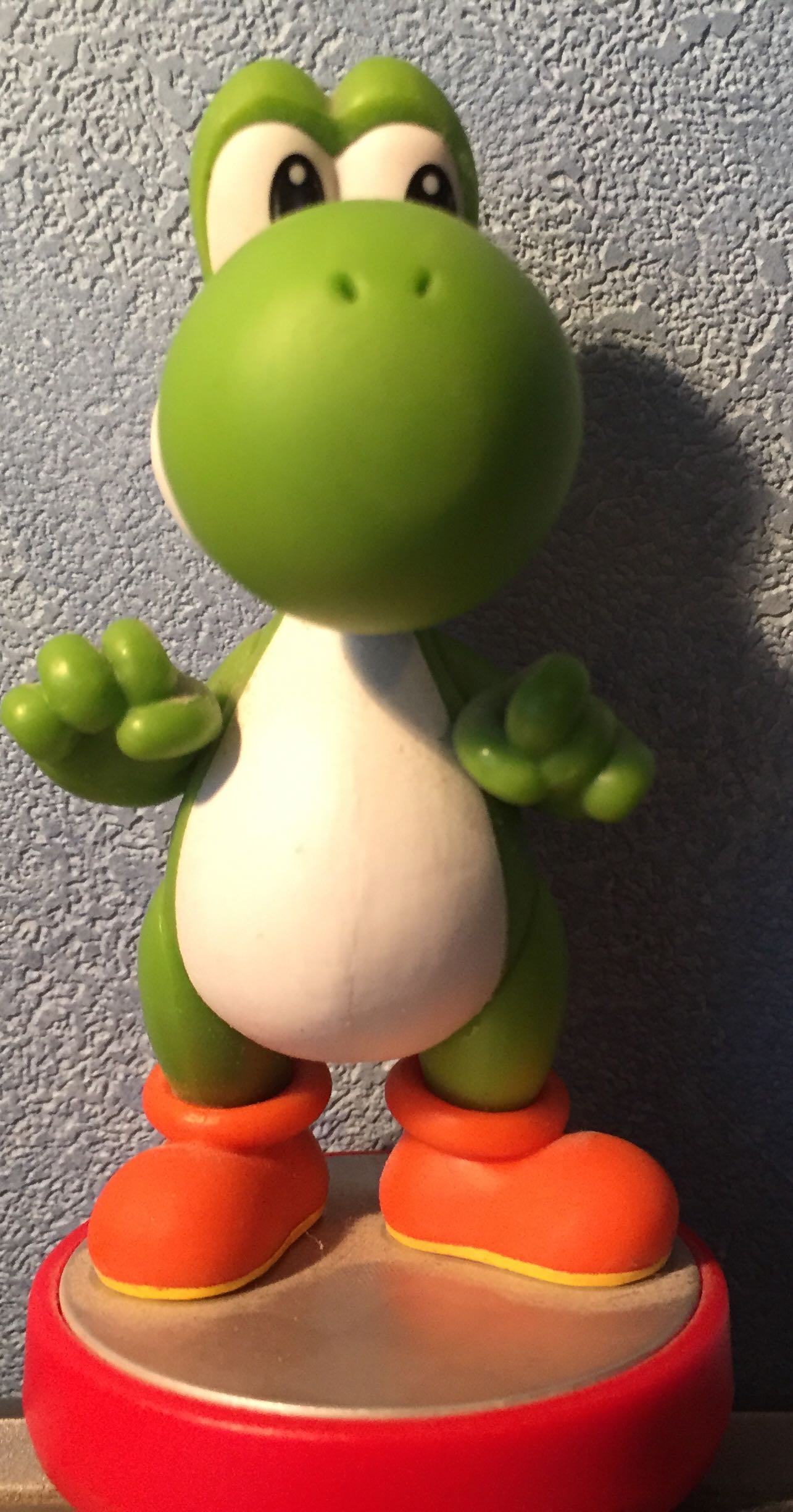 Yoshi - Amiibo (Yoshi) action figure collectible - Main Image 1
