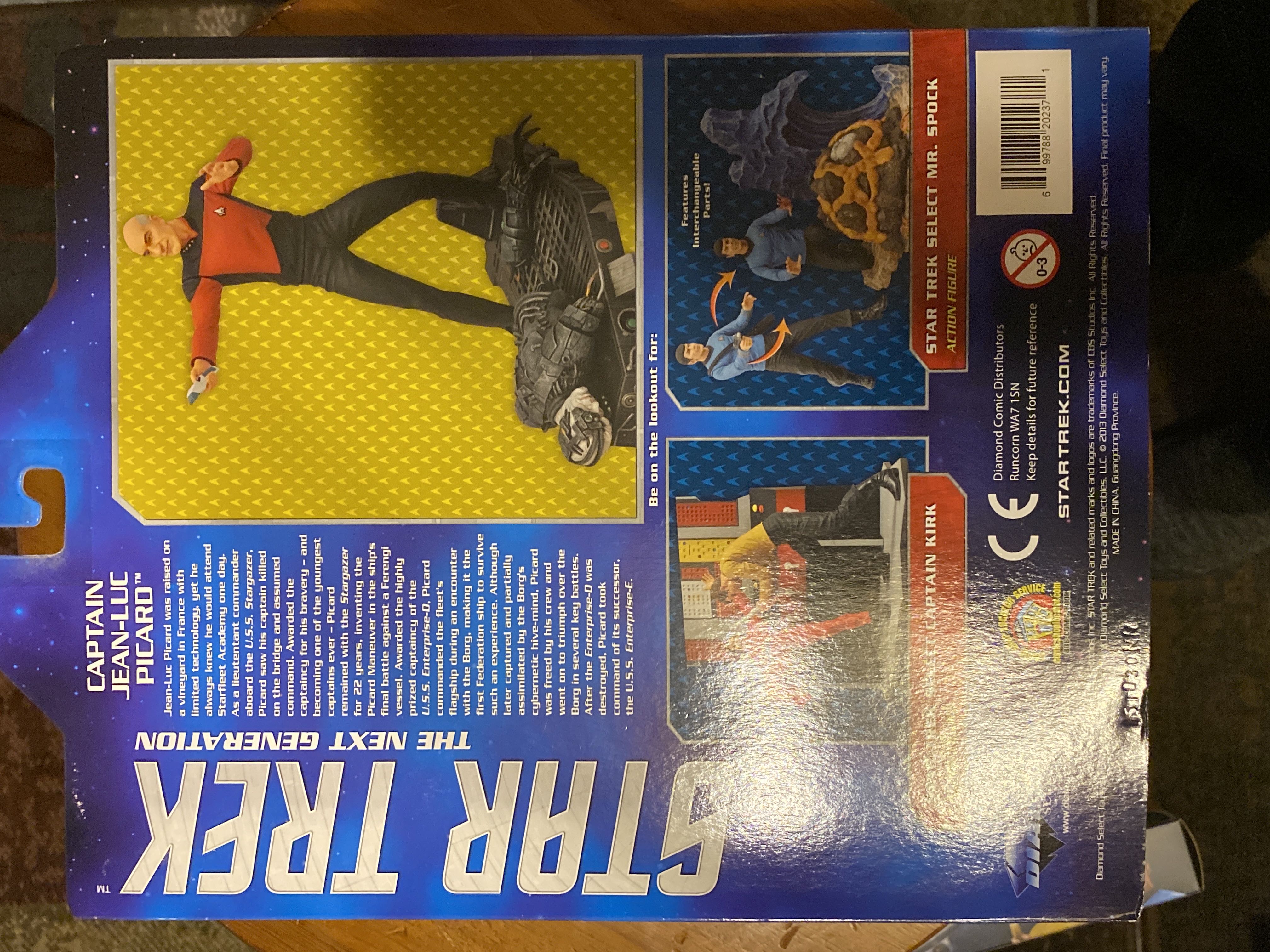 Captain Jean-Luc Picard - Diamond Select (Star Trek) (Star Trek  - The Next Generation) action figure collectible [Barcode 699788202371] - Main Image 2