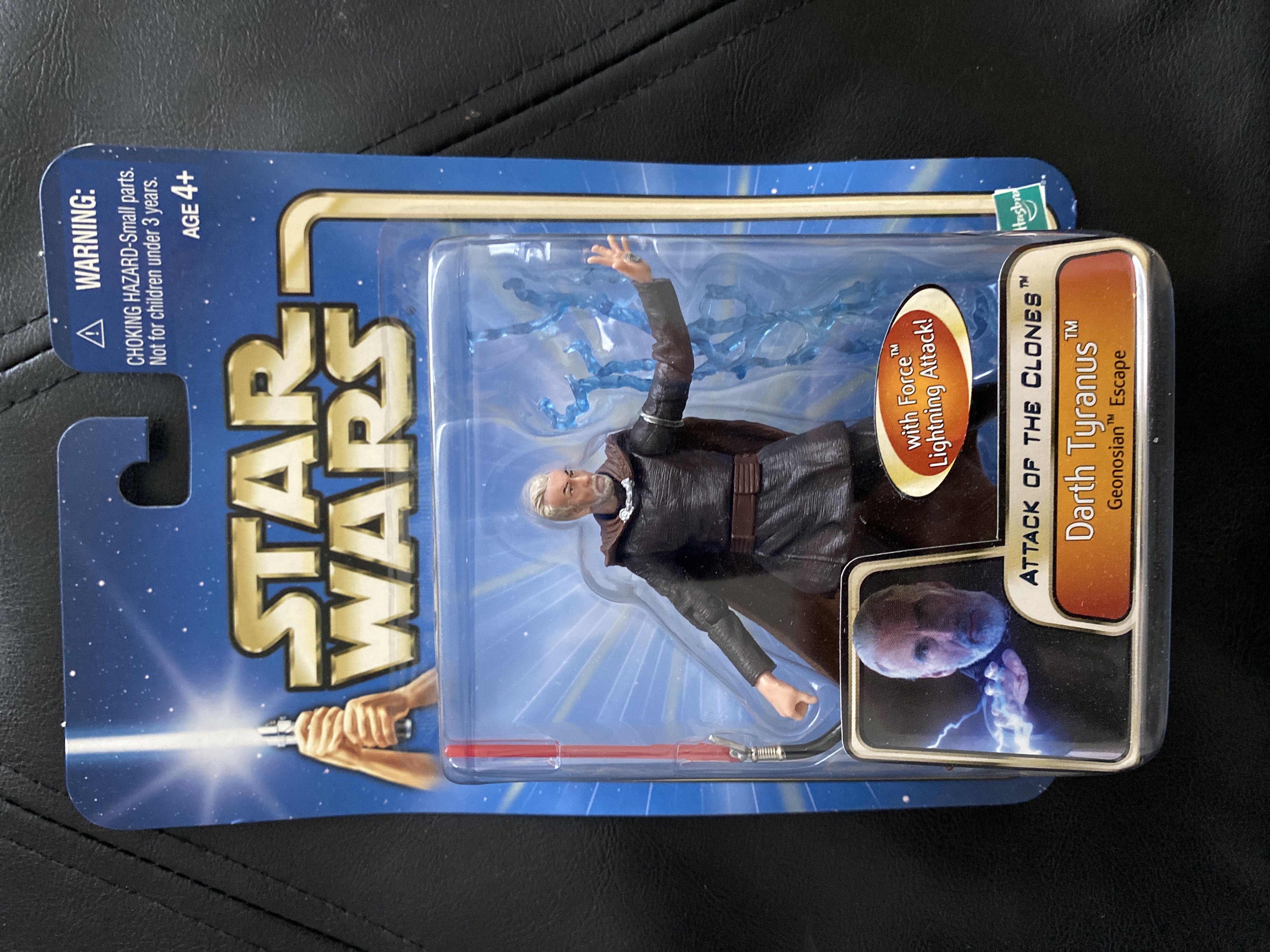 Darth Tyranus (Geonosian Escape) - Hasbro (Star Wars Saga) action figure collectible [Barcode 076930849194] - Main Image 2