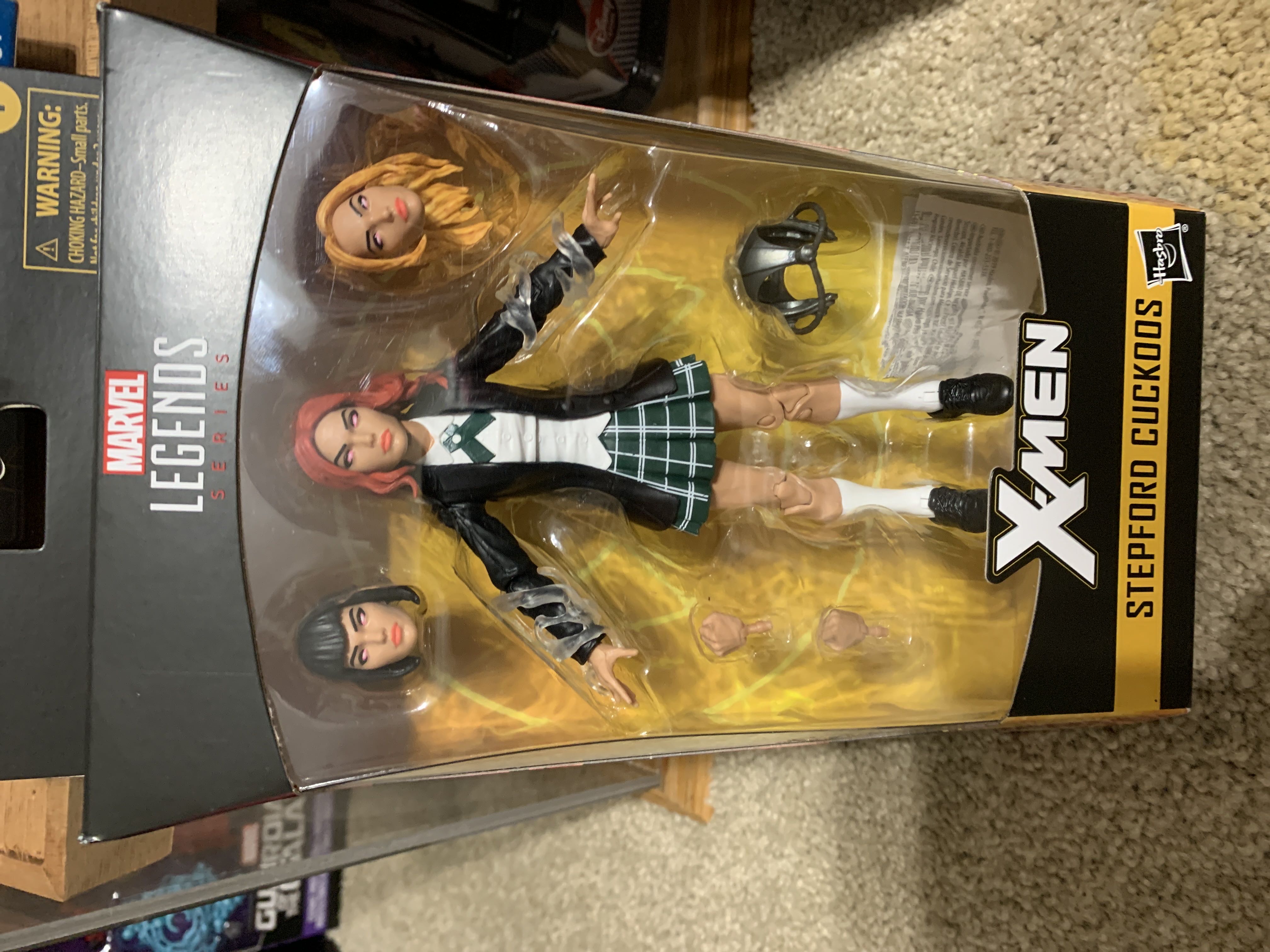 Stepford Cuckoos - Hasbro (Marvel Legends Series) action figure collectible [Barcode 5010993659784] - Main Image 3