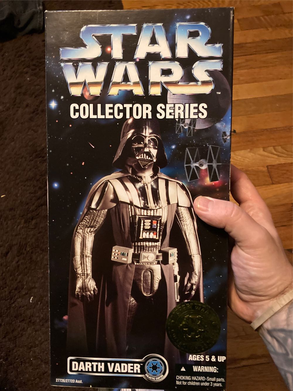 Darth Vader - Kenner (Star Wars) action figure collectible [Barcode 076281277264] - Main Image 4