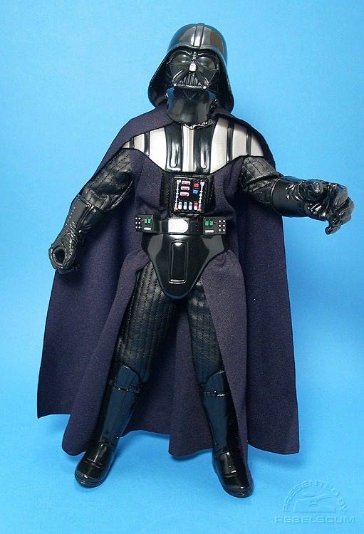 Anakin Skywalker/Darth Vader (Ultimate Villain) - Hasbro (Revenge Of The Sith) action figure collectible [Barcode 653569011392] - Main Image 3