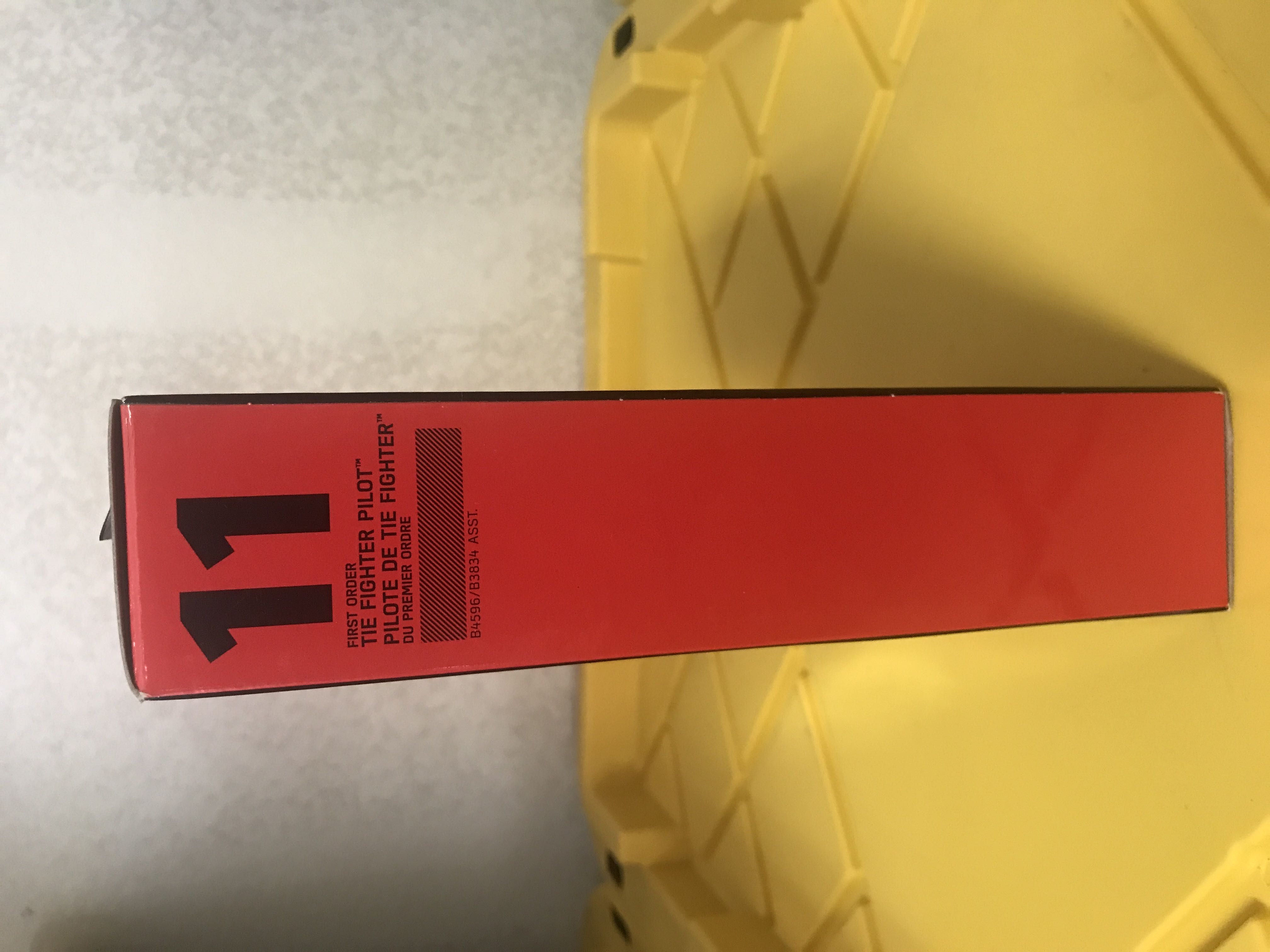 Star Wars - Black Series - First Order TIE Fighter Pilot - 11 - Hasbro (Red & Black Line) action figure collectible [Barcode 630509371389] - Main Image 2