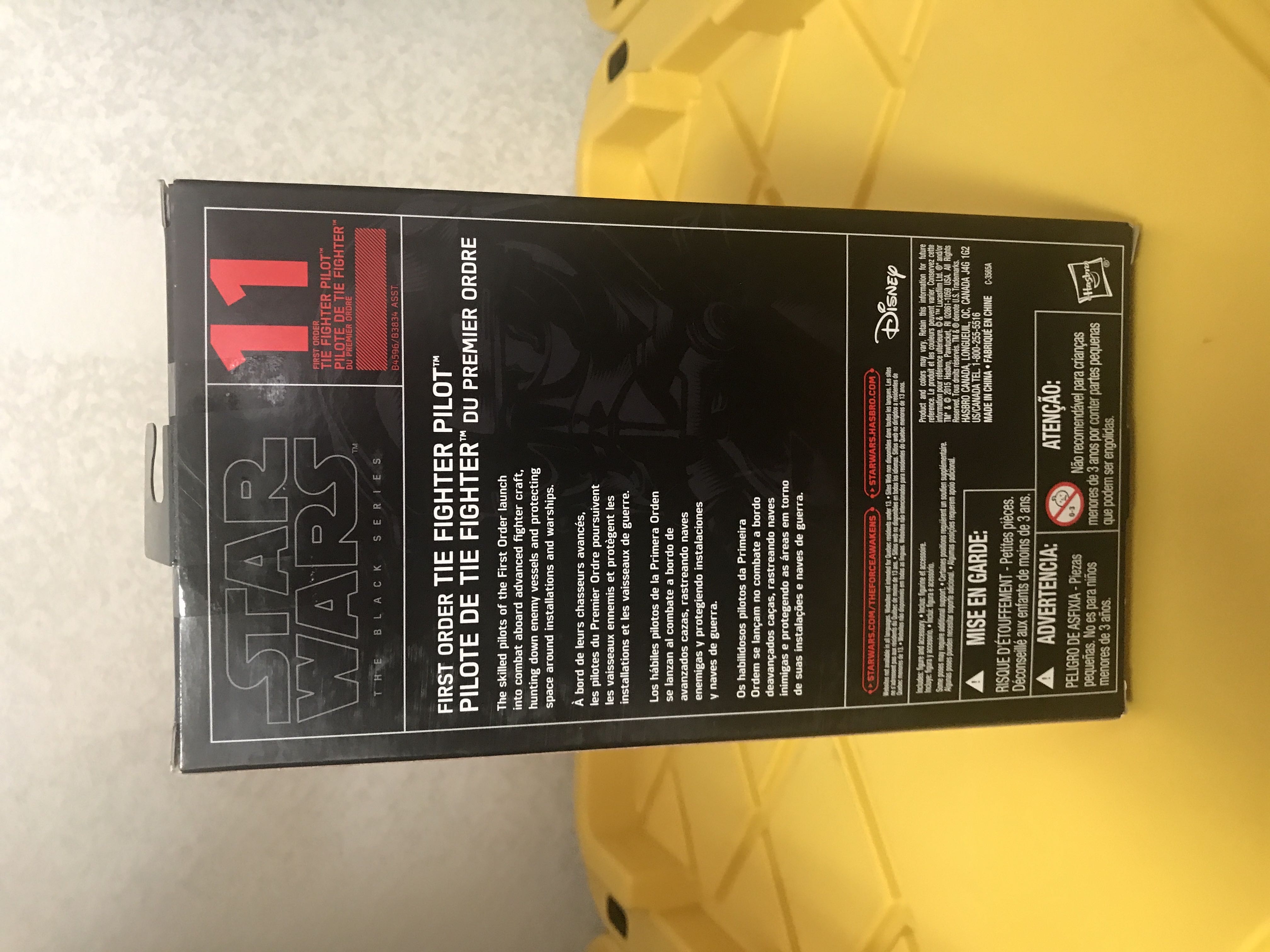 Star Wars - Black Series - First Order TIE Fighter Pilot - 11 - Hasbro (Red & Black Line) action figure collectible [Barcode 630509371389] - Main Image 3